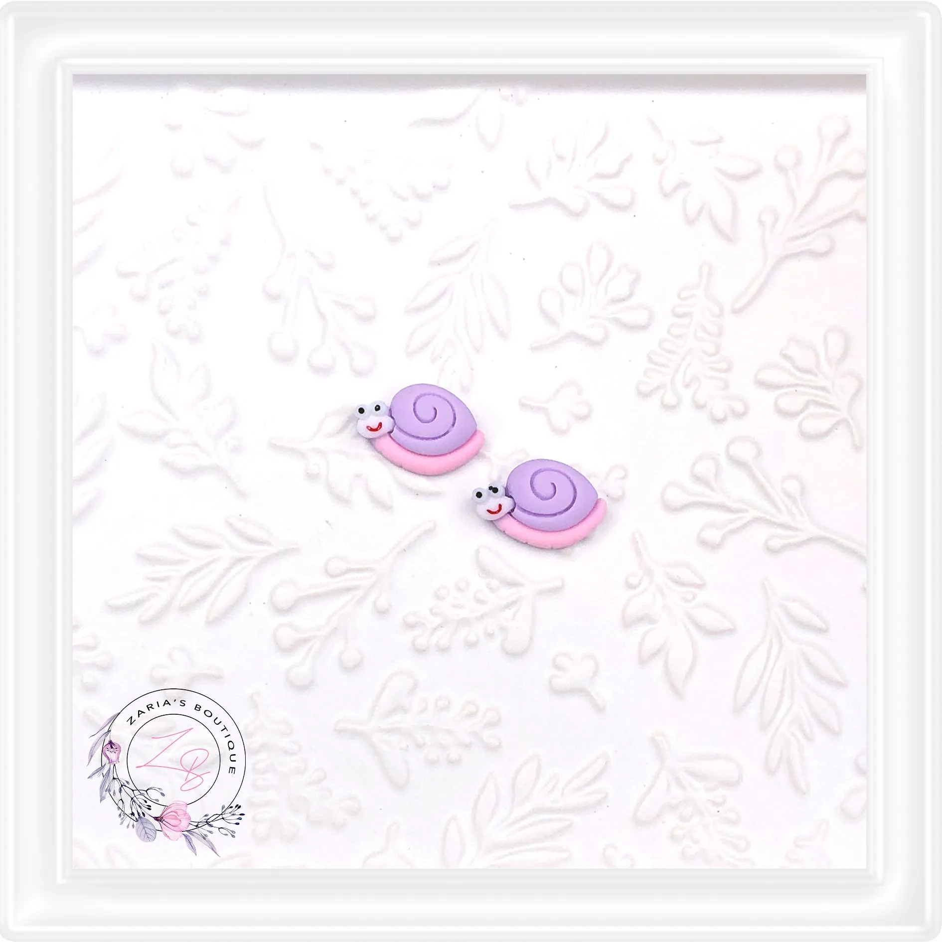 ⋅ SNAILS ⋅ Flatback Resin Embellishments ⋅ Per Pair ⋅