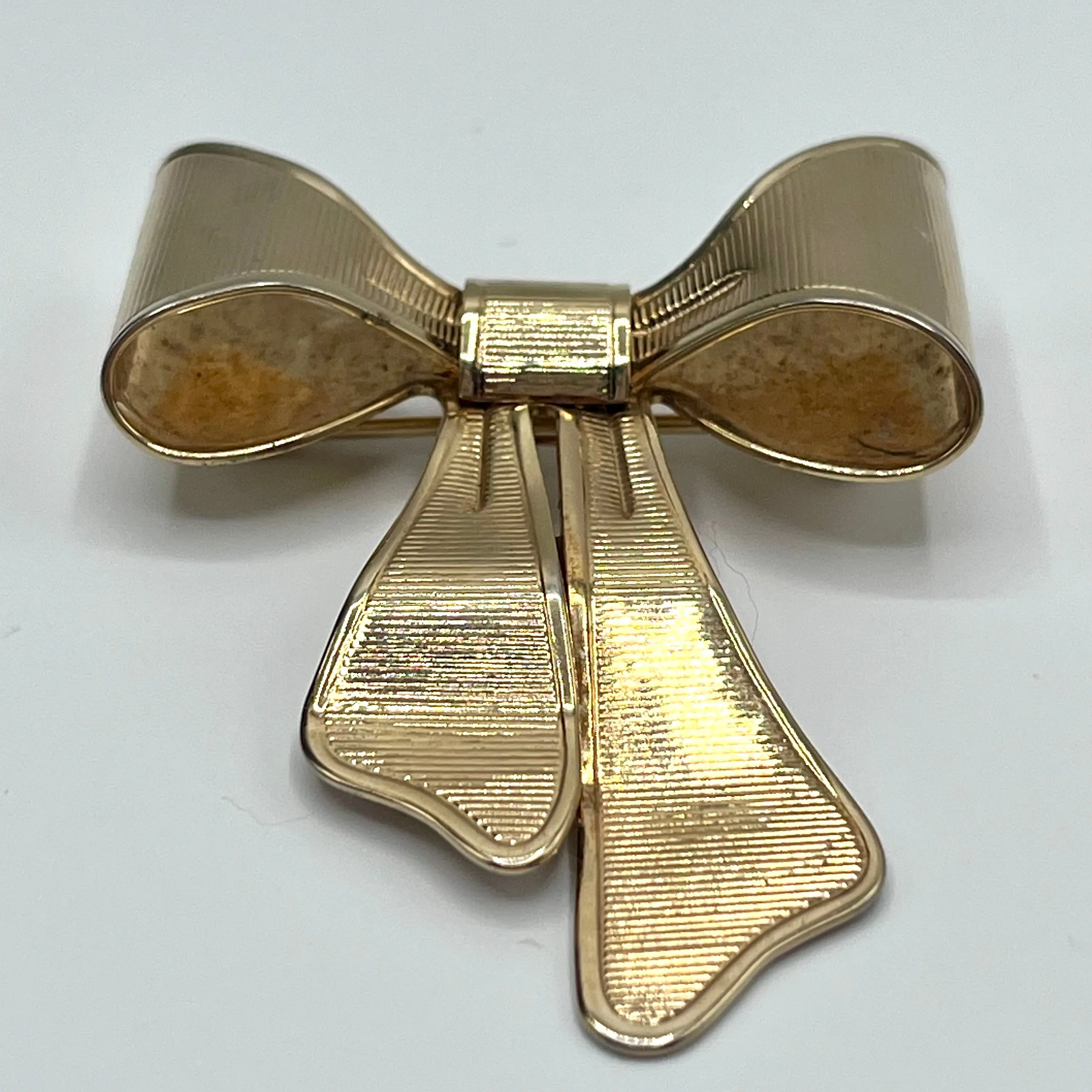 1980 Avon Special Bouquet Corsage Brooch
