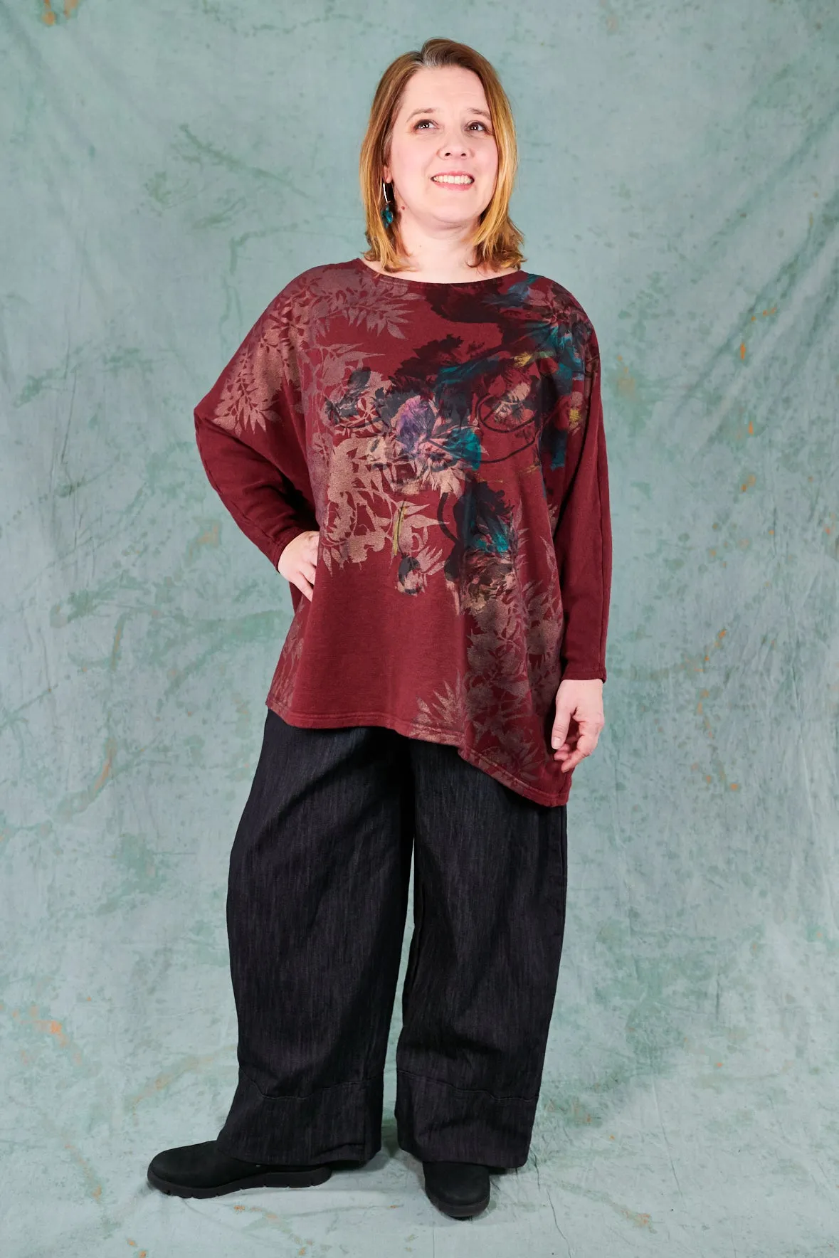 2304 Modern Sweatshirt-Capsicum-Antique Flowers