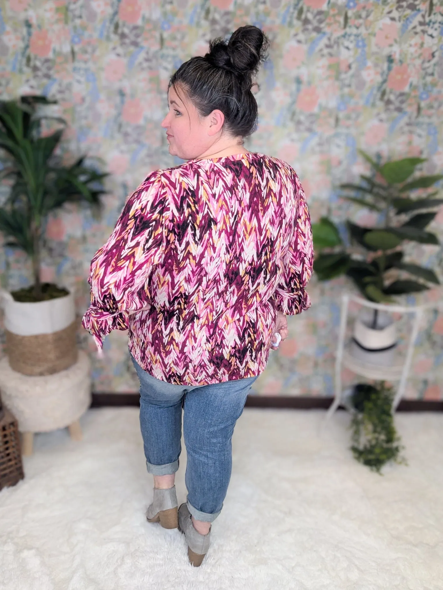 Ally Abstract Chevron 3/4 Sleeve Top w/Tie Sleeves