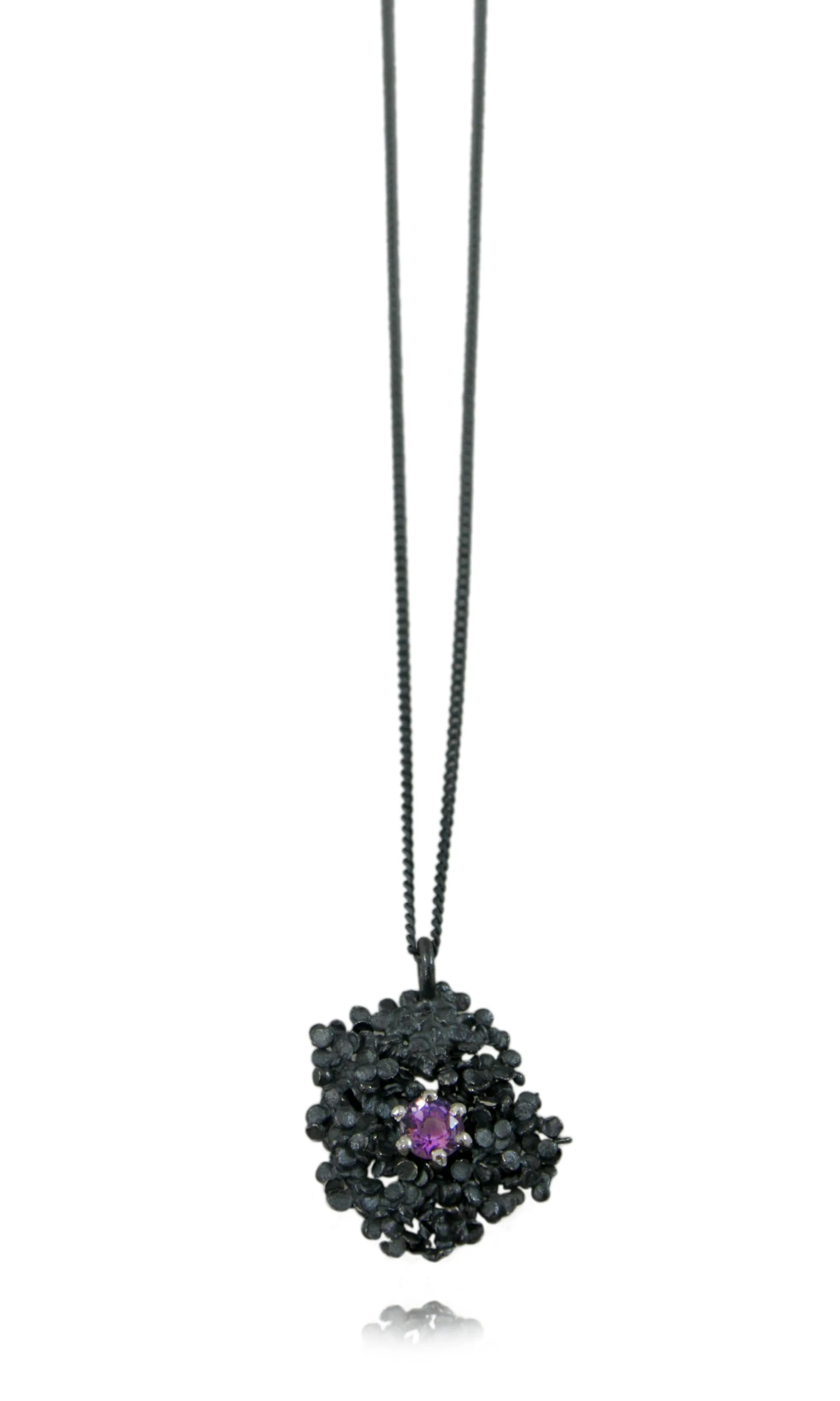 Amaranth Necklace Black with Amethyst