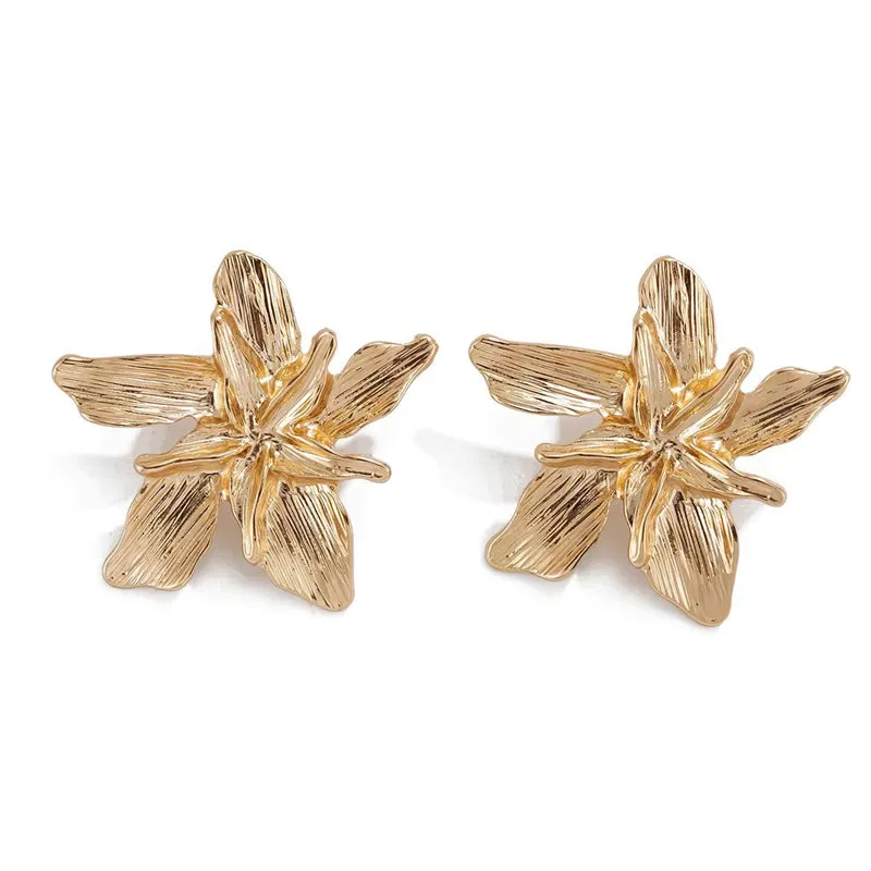 Blooming Flowers Vintage Piercing Earrings for Lady