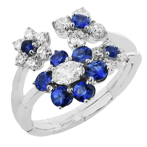 Color Ring in 18k Gold with Diamonds