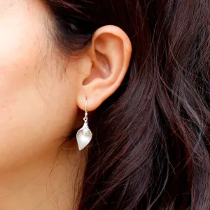 Cute Calla Lily Earrings