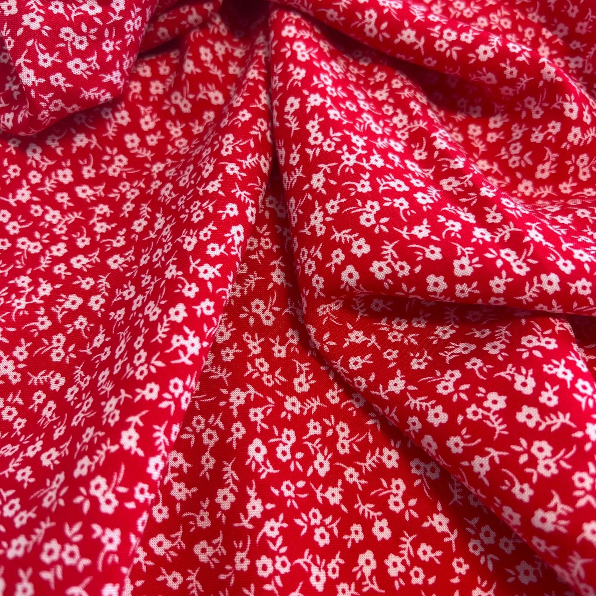 Dainty Flower Viscose | Red