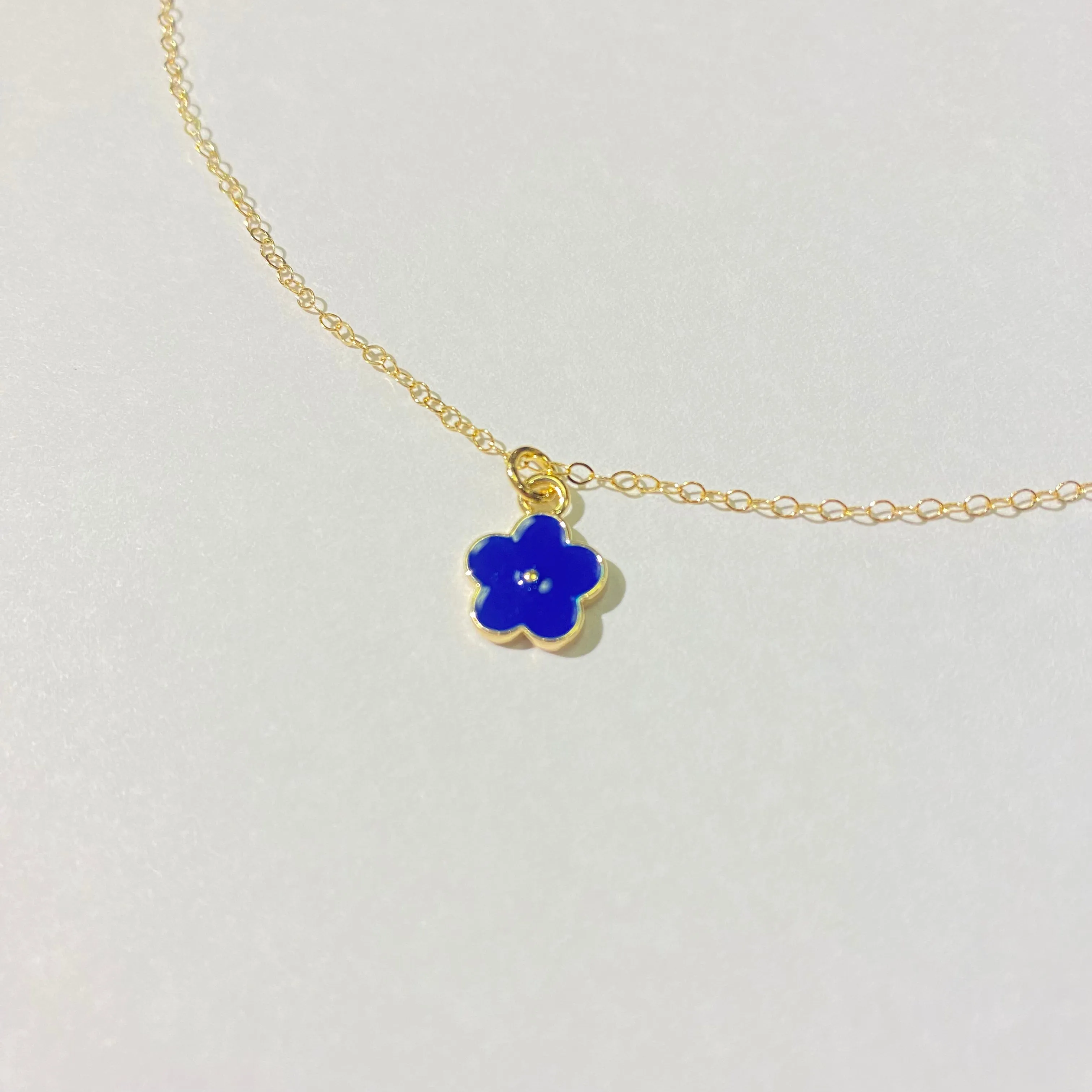 Dainty Spring Flower Necklace | Gold