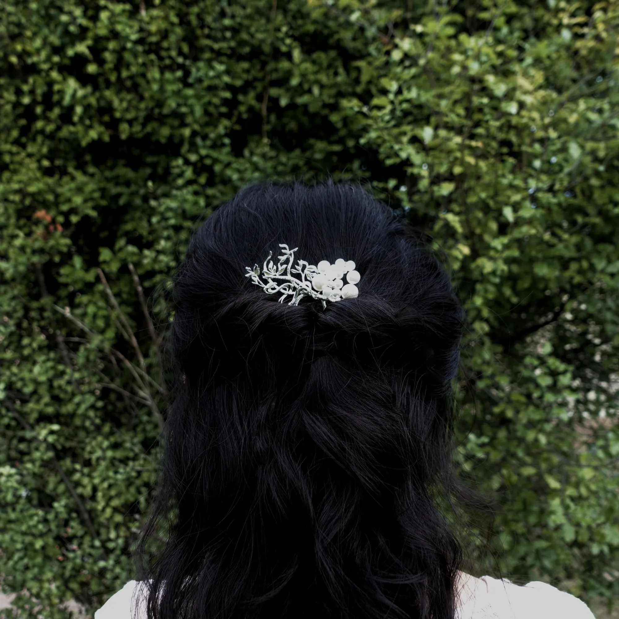 Divine Lotus Hair Comb Silver