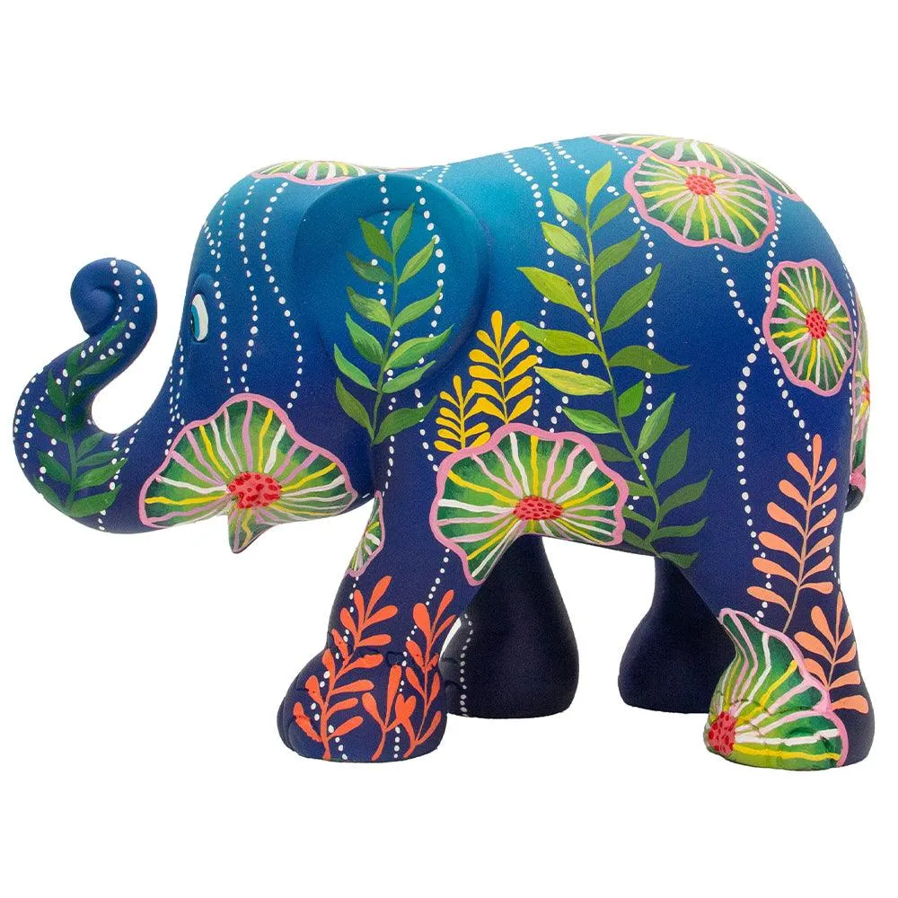Elephant Parade Elefante Water Flowers 15cm Water Flowers 15