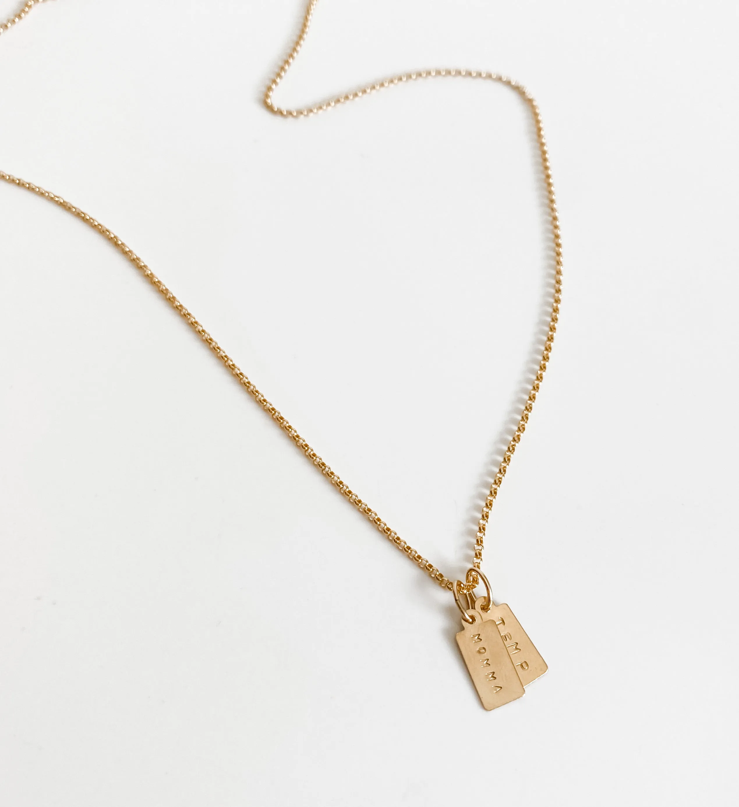 FINN RECTANGLE TAGS NECKLACE