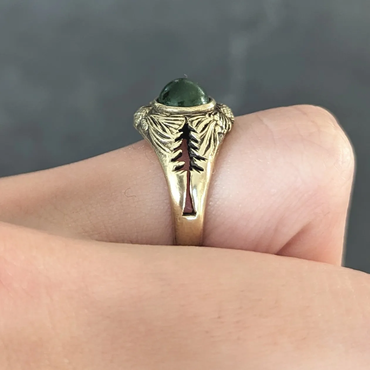 Frank Walter Lawrence Art Nouveau Jade Cabochon 14 Karat Yellow Gold Pine Cone Tree Unisex Antique Ring