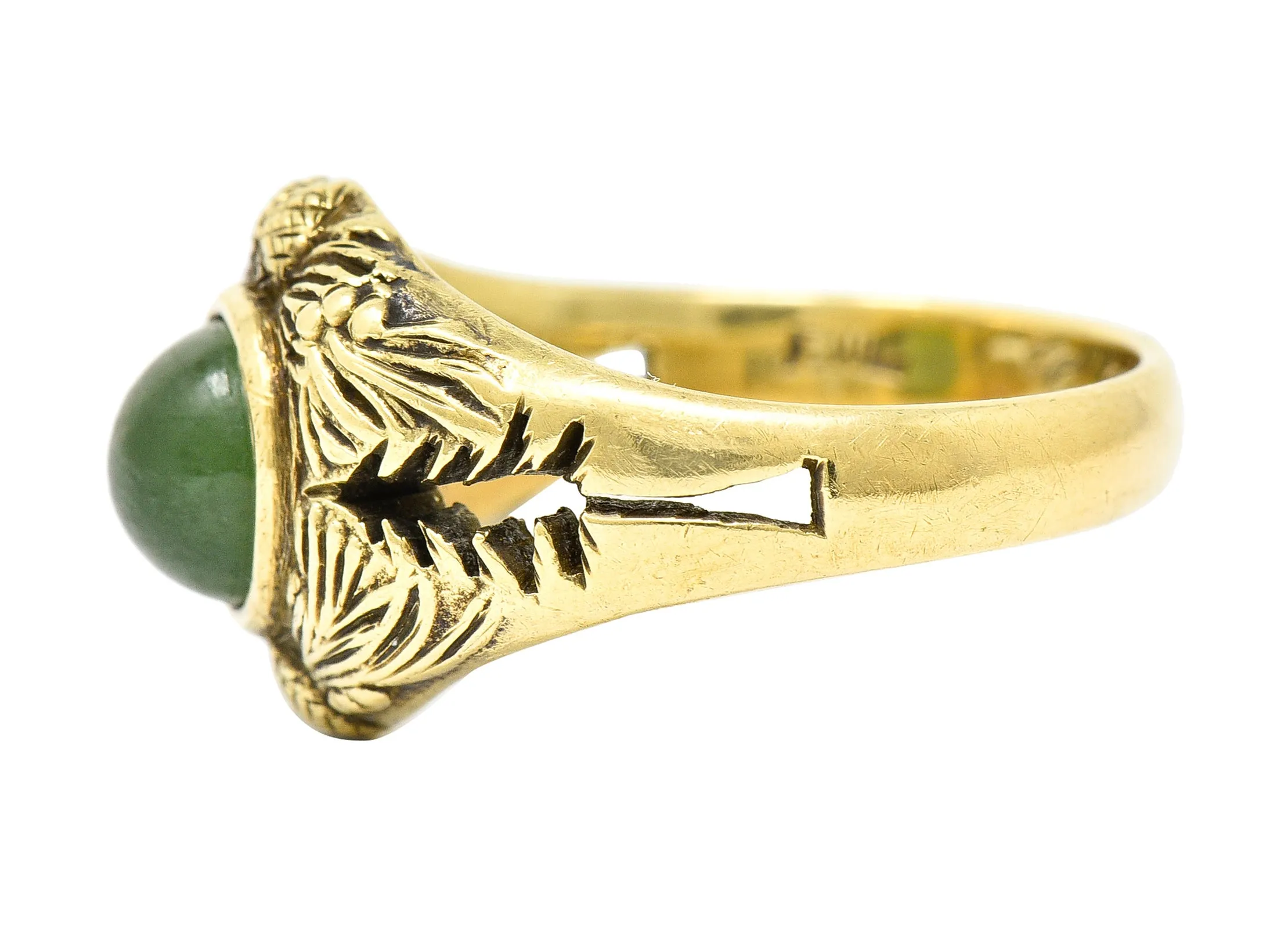 Frank Walter Lawrence Art Nouveau Jade Cabochon 14 Karat Yellow Gold Pine Cone Tree Unisex Antique Ring