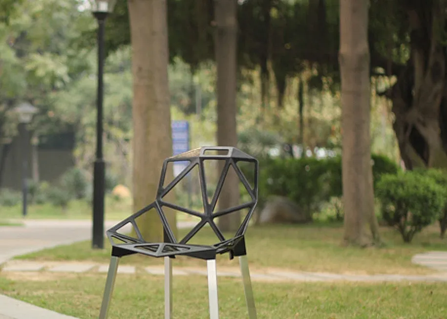 Geometric Konstantin Chair
