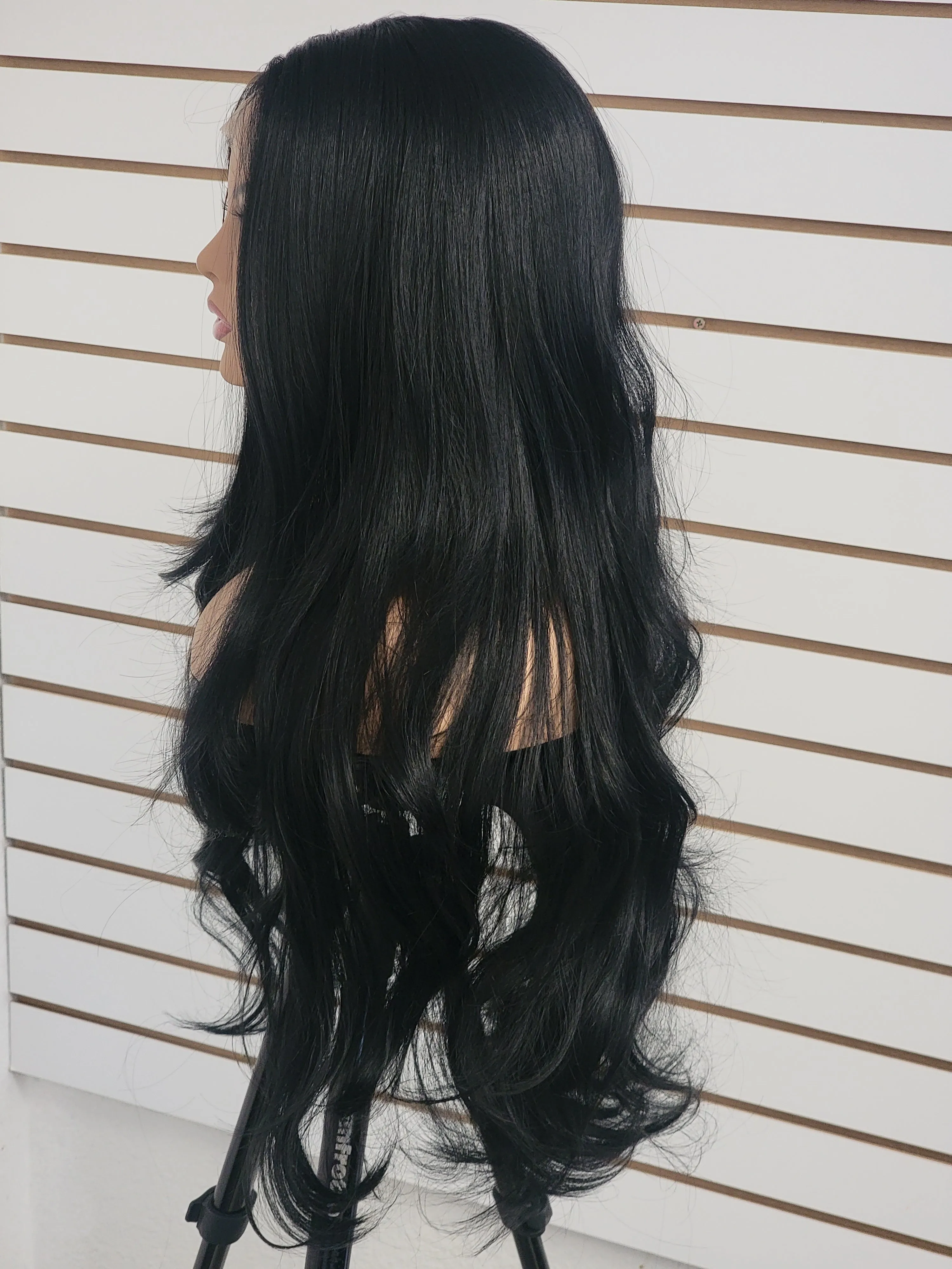 Kasmira wig 1