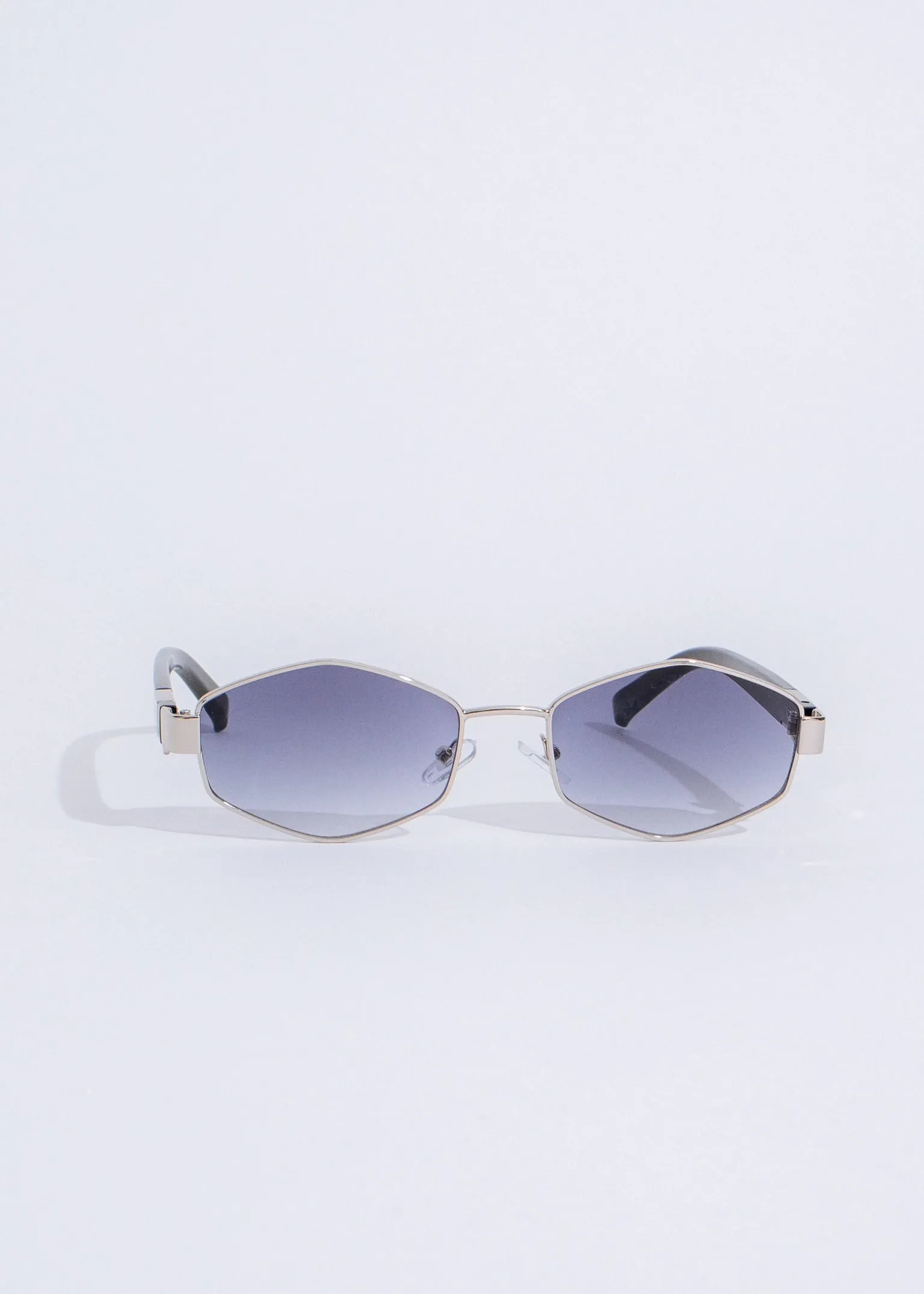 Looking Pretty Sunglasses Silver