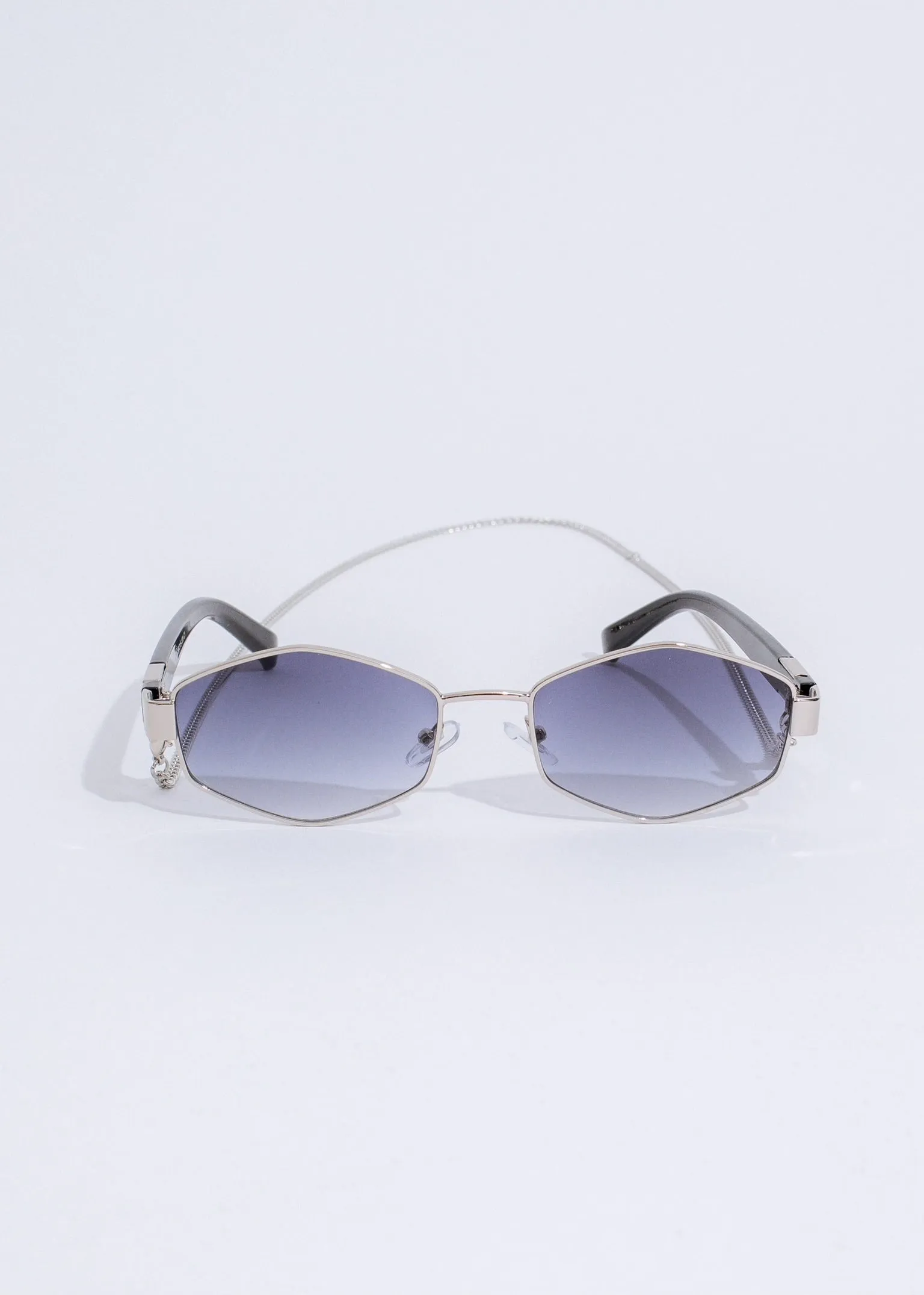 Looking Pretty Sunglasses Silver