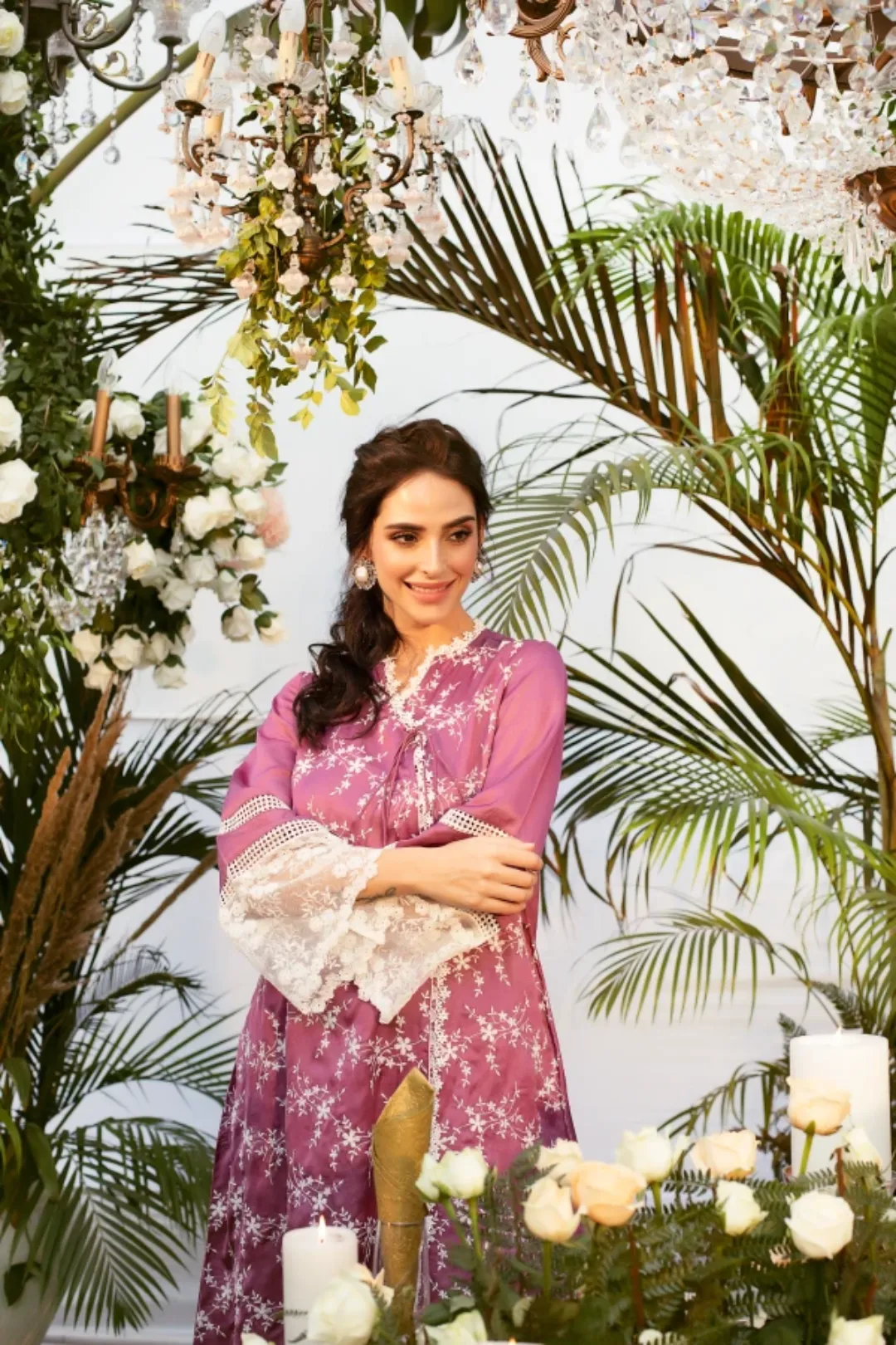 Mulmul Dandelion Kurta with Slim Organza Pyajamas