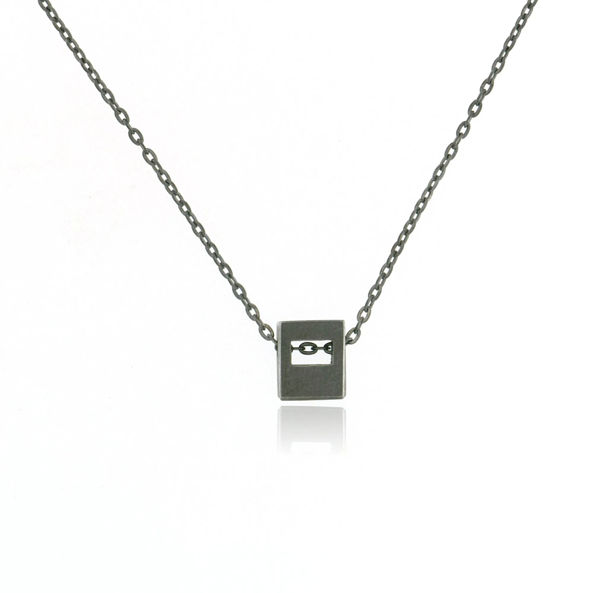 Mysterium Collection Geometric Pendant