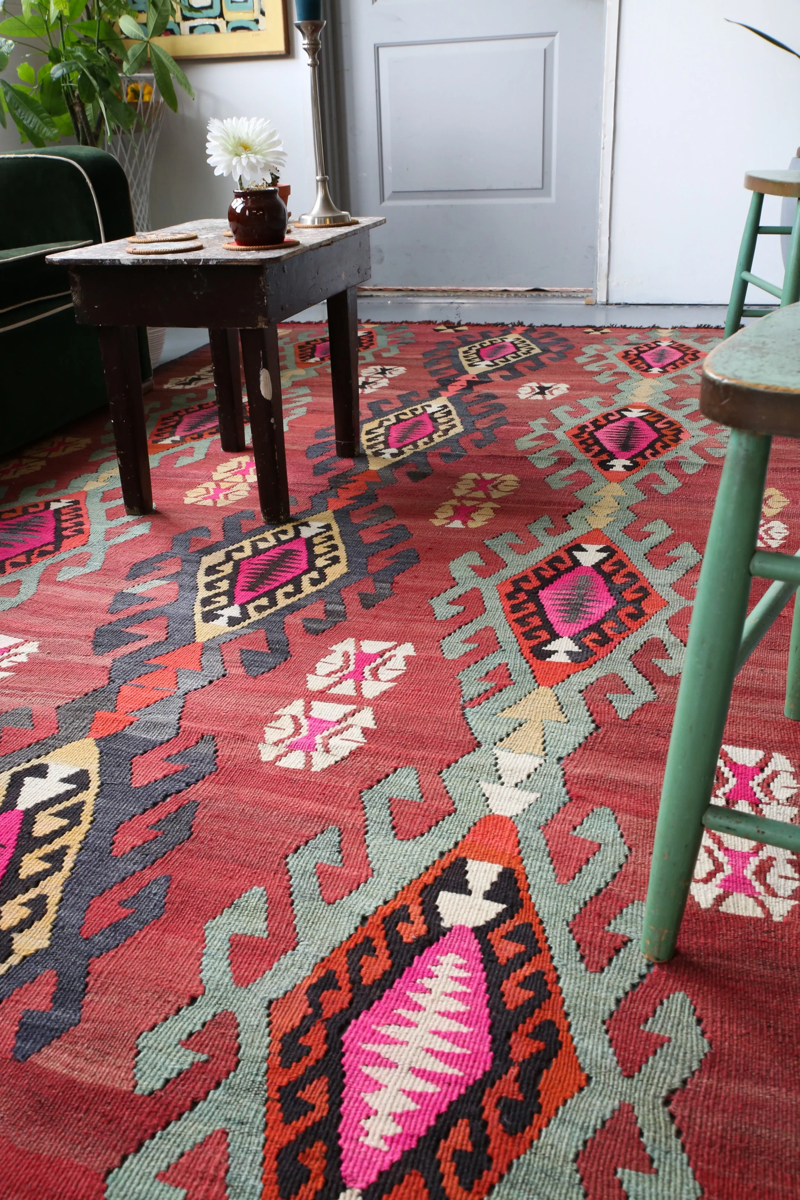 Old Adana Yörük Kilim Rug 5.7xftx10.5ft