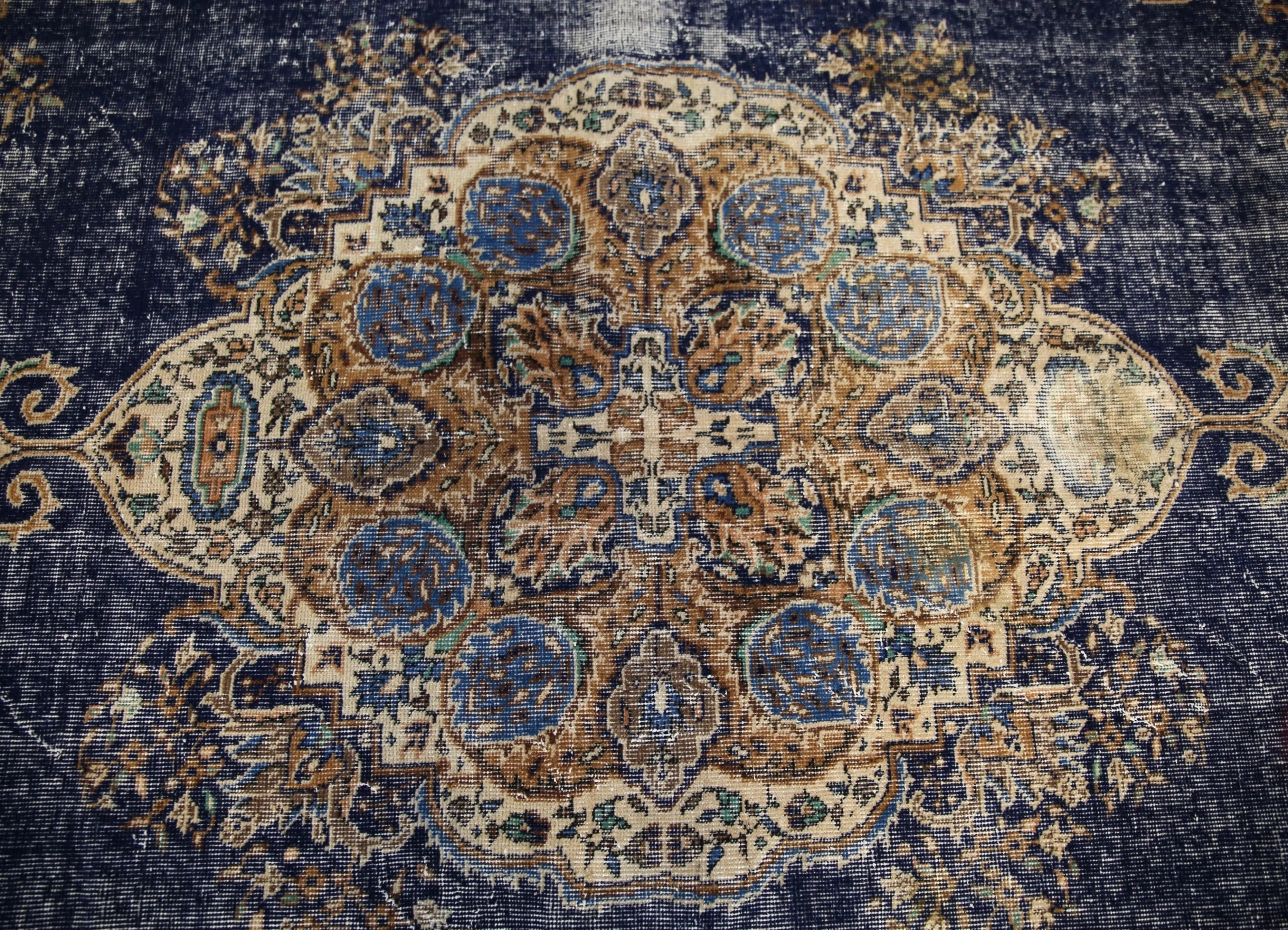 Old Demirci Oushak Rug 6.9ftx10.9ft