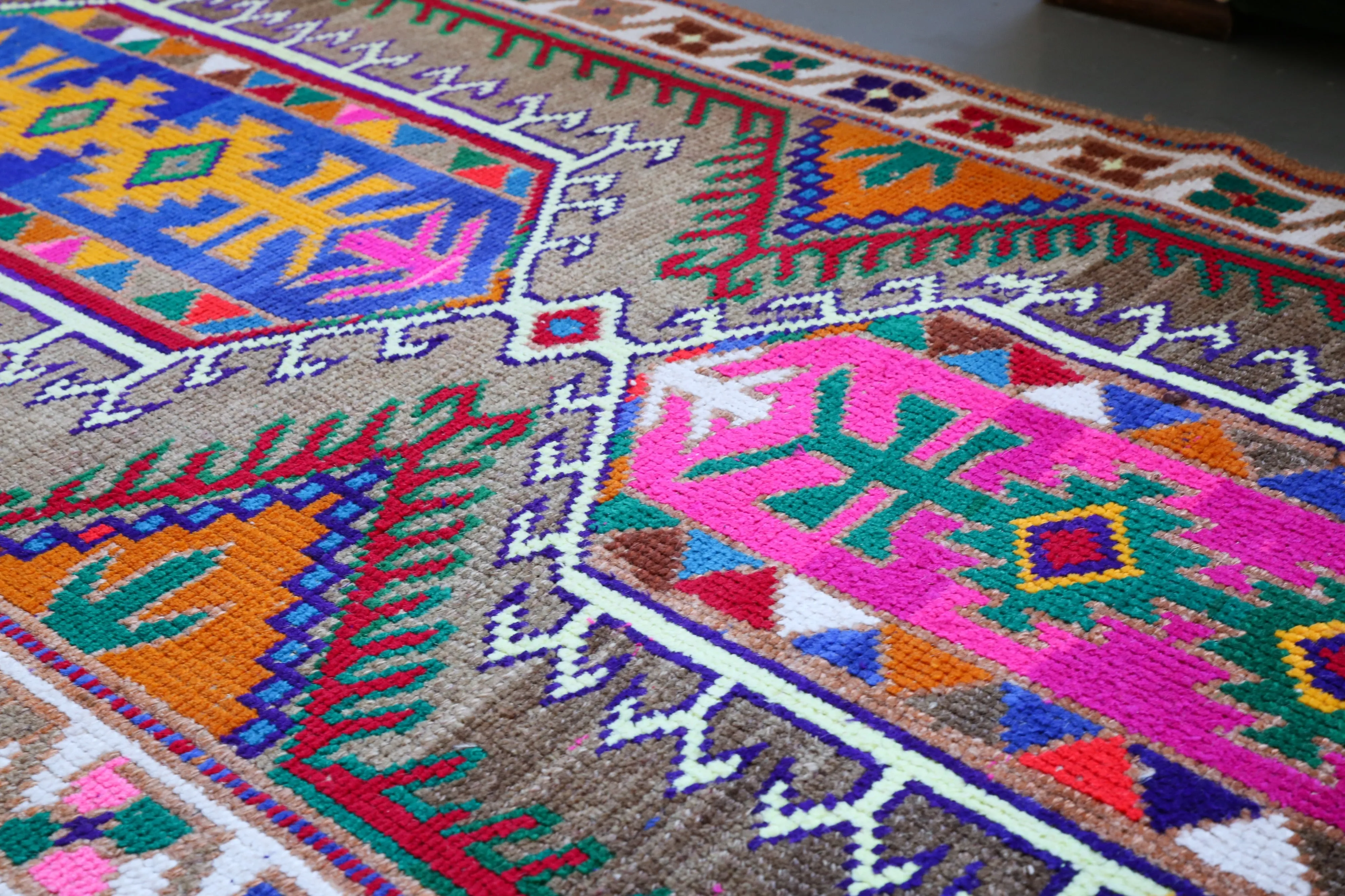Old Kurdish Herki Runner 2.9ftx12.10ft
