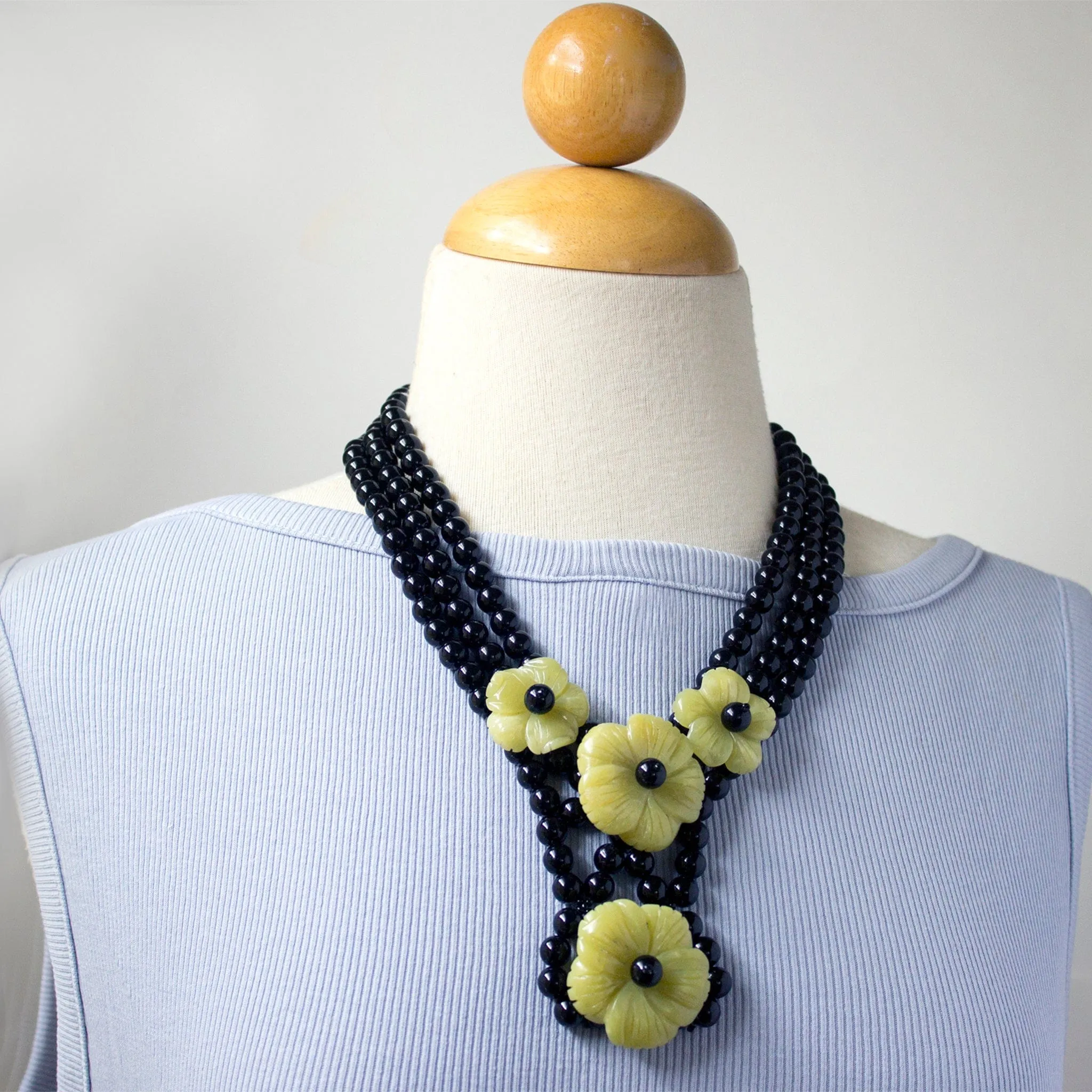 Onyx Flower Necklace