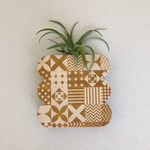 Patchwork Scallop Wall   Tabletop Vase Planter
