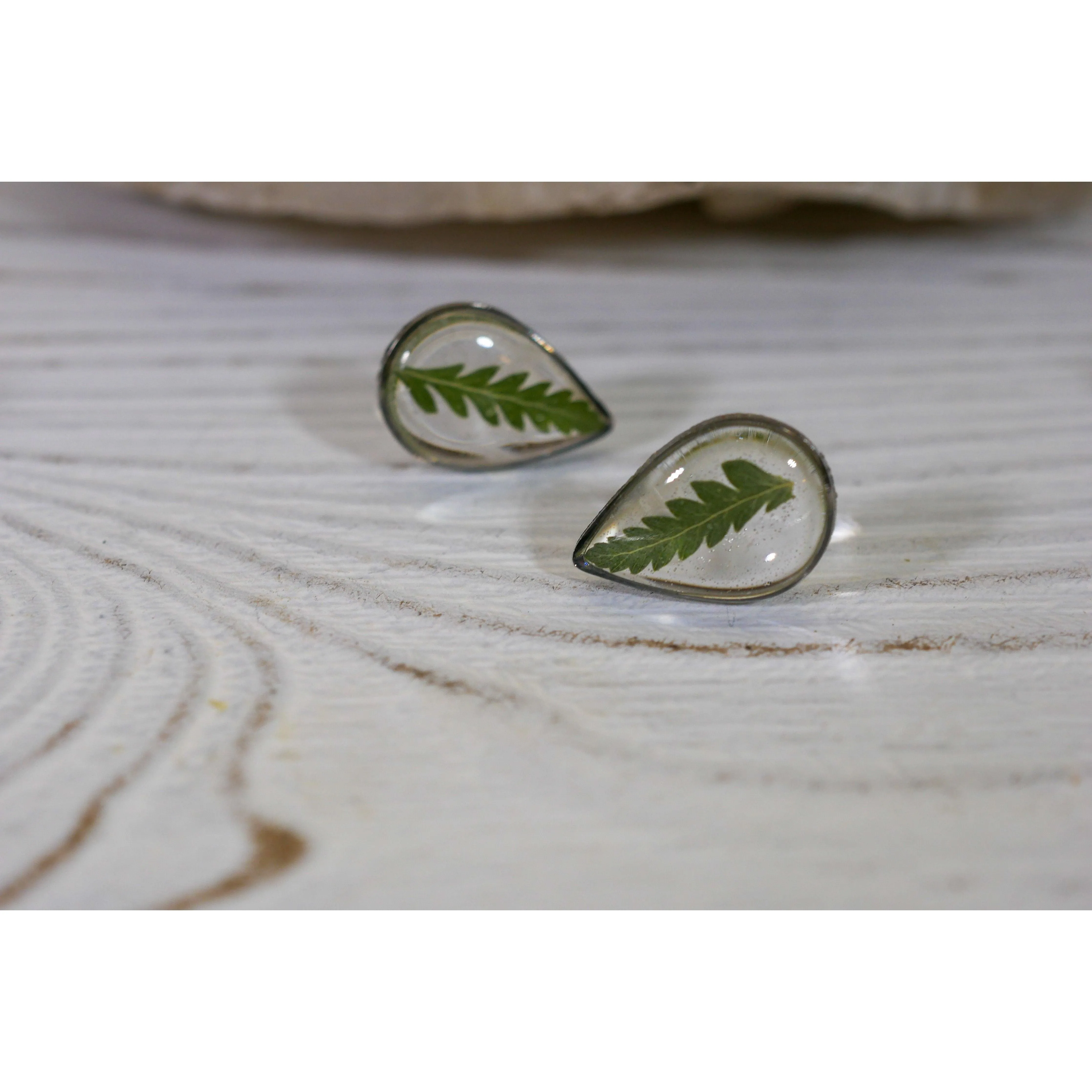 Pressed fern teardrop studs