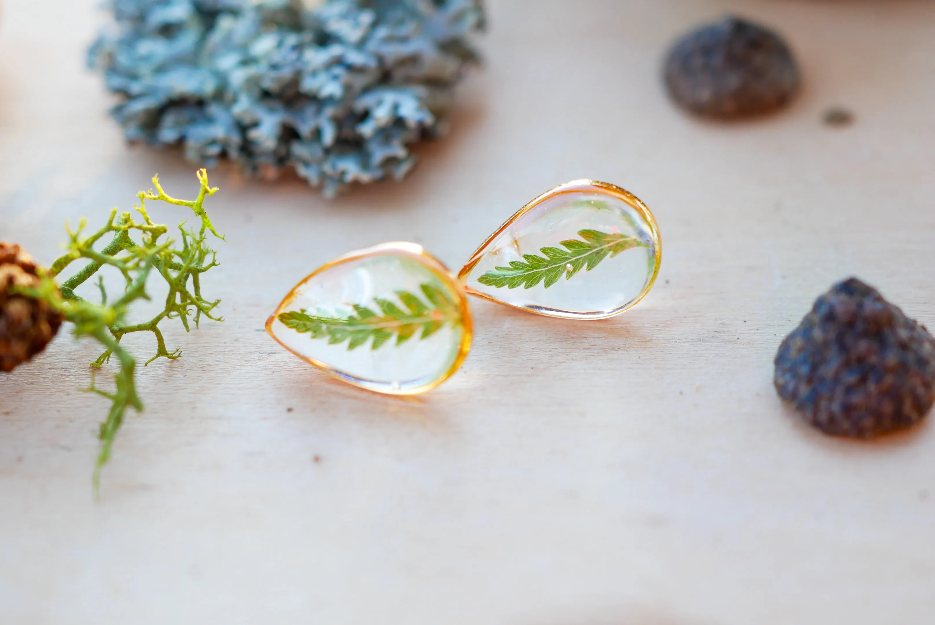 Pressed fern teardrop studs