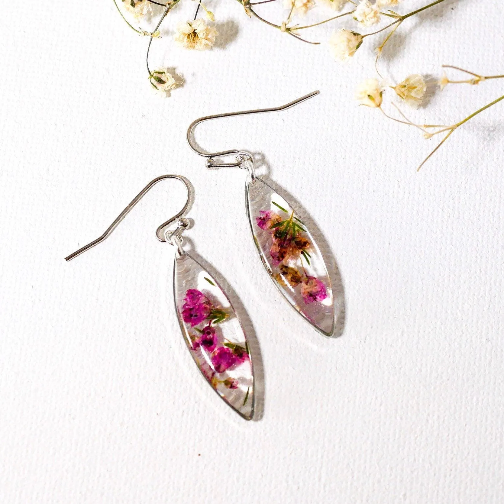Pressed Heather ellipse earrings, real flower dangles, dainty terrarium earrings, herbarium earrings, woodland bridal