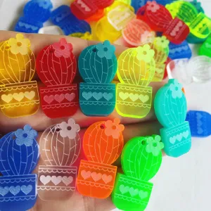Rounded Cactus Charms / 10 Pieces, 30mm
