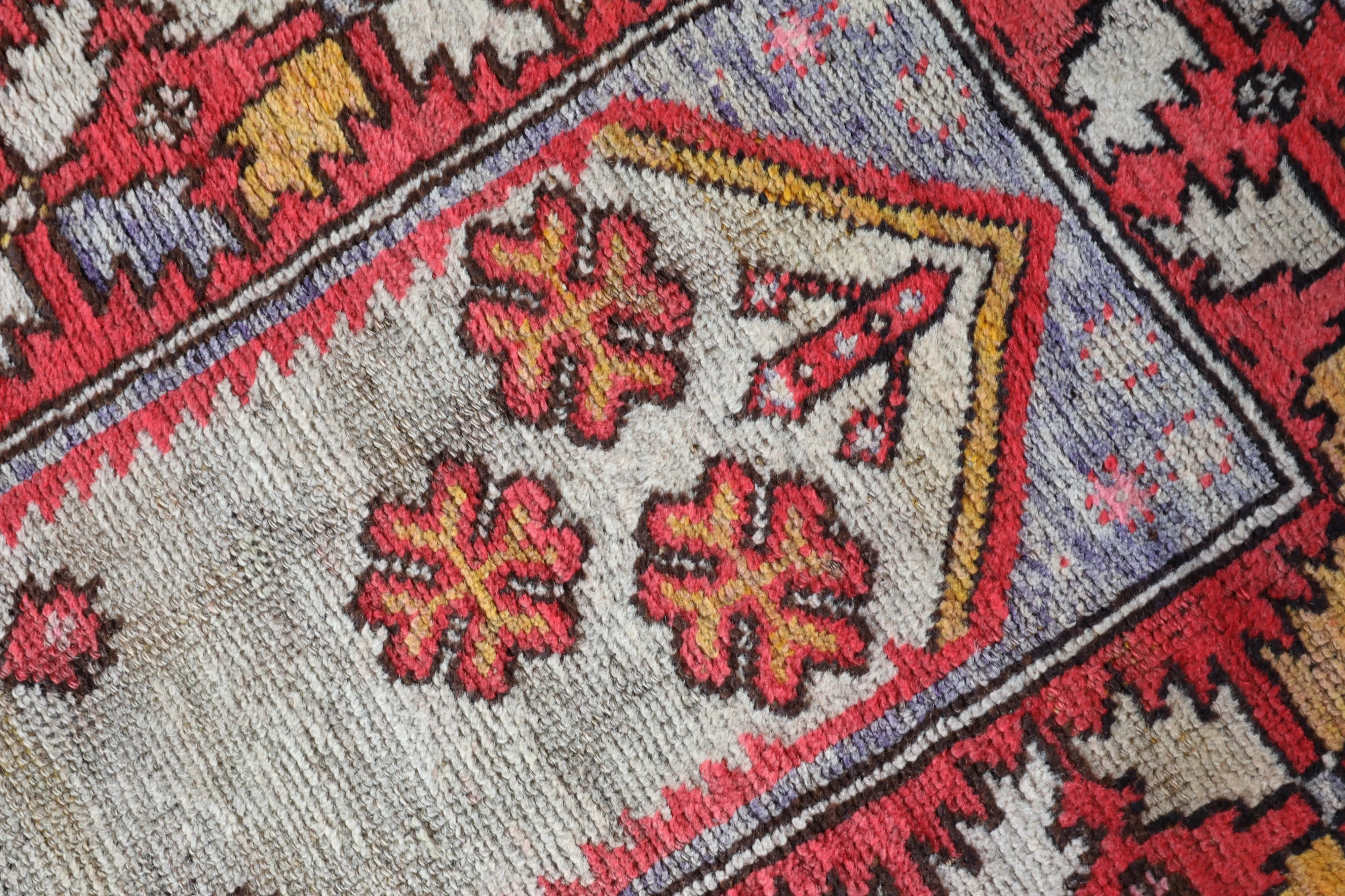 Semi-antique Oushak Rug 3'3"x4'3"
