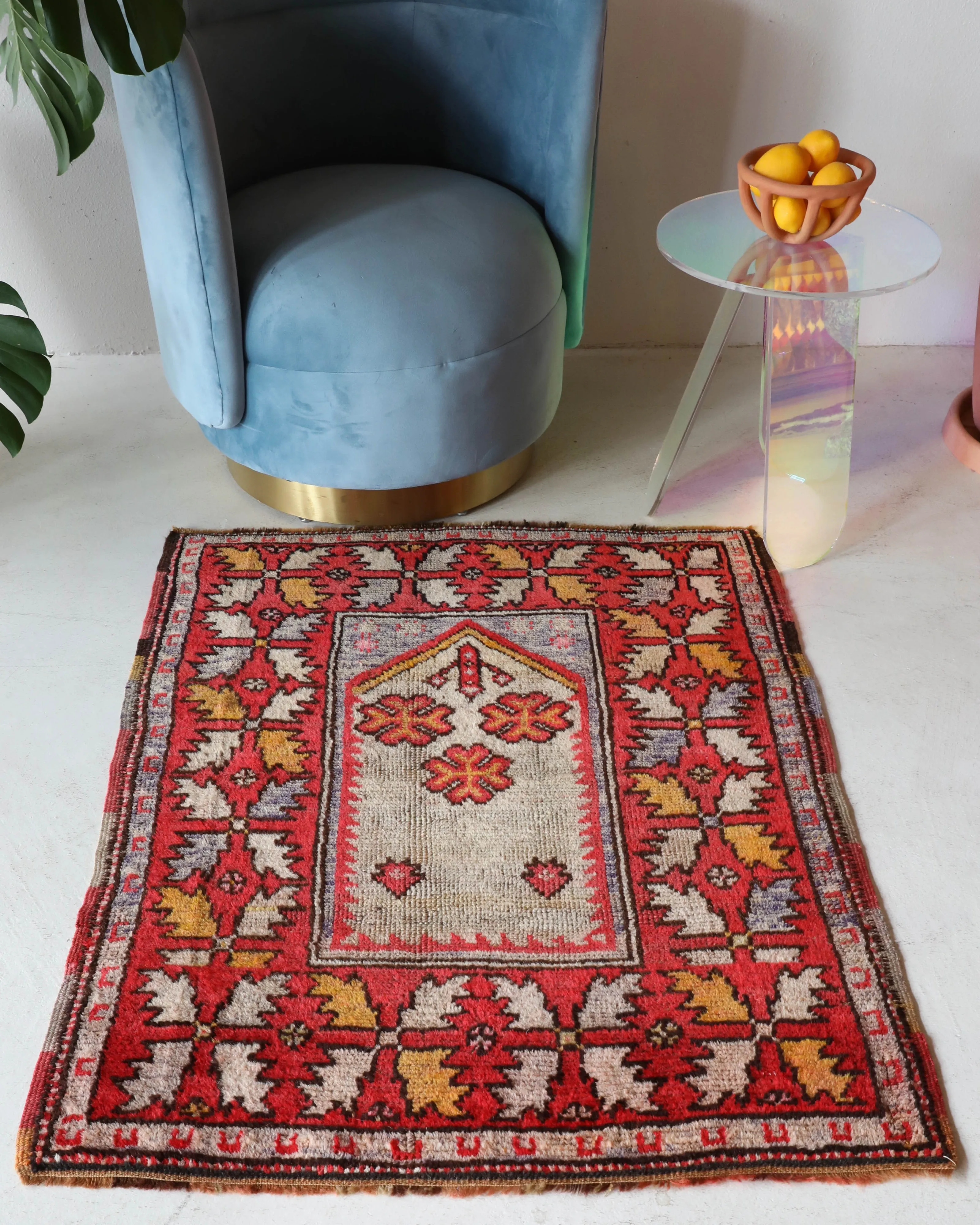 Semi-antique Oushak Rug 3'3"x4'3"