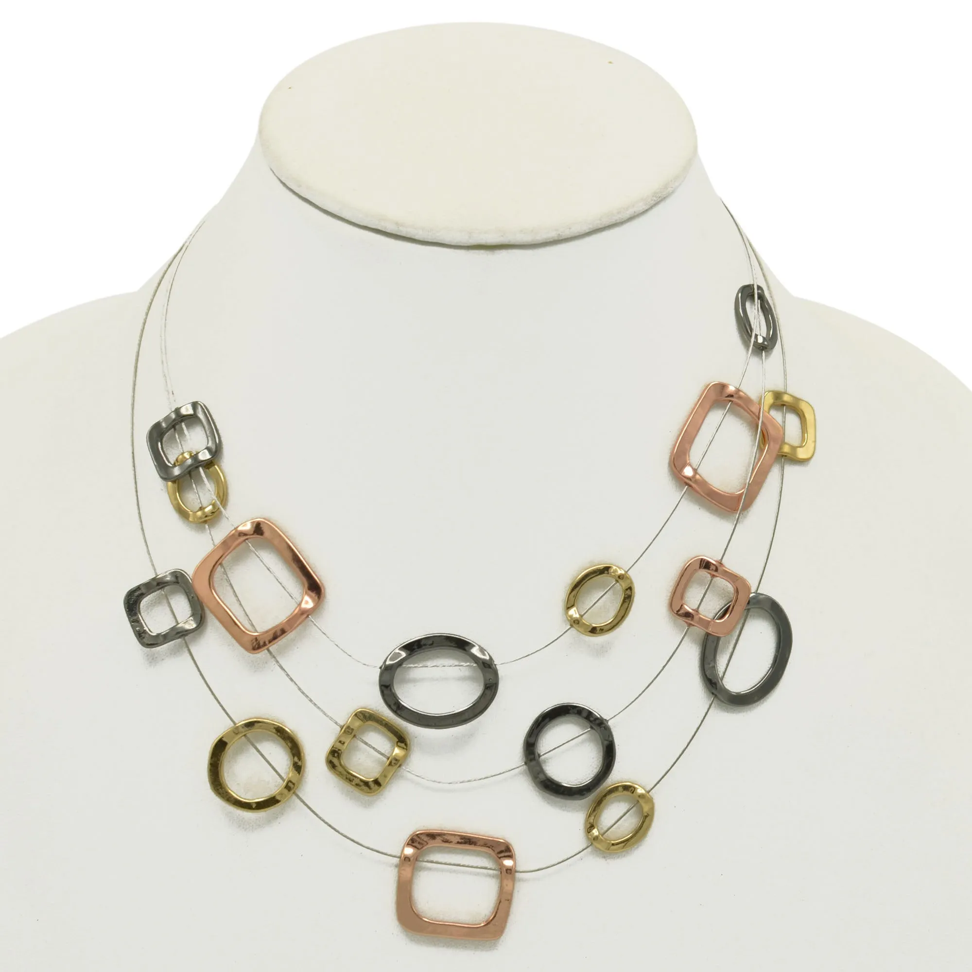 Tri-tone Geometric Illusion Necklace #SC16631A-3TONE (LE20)