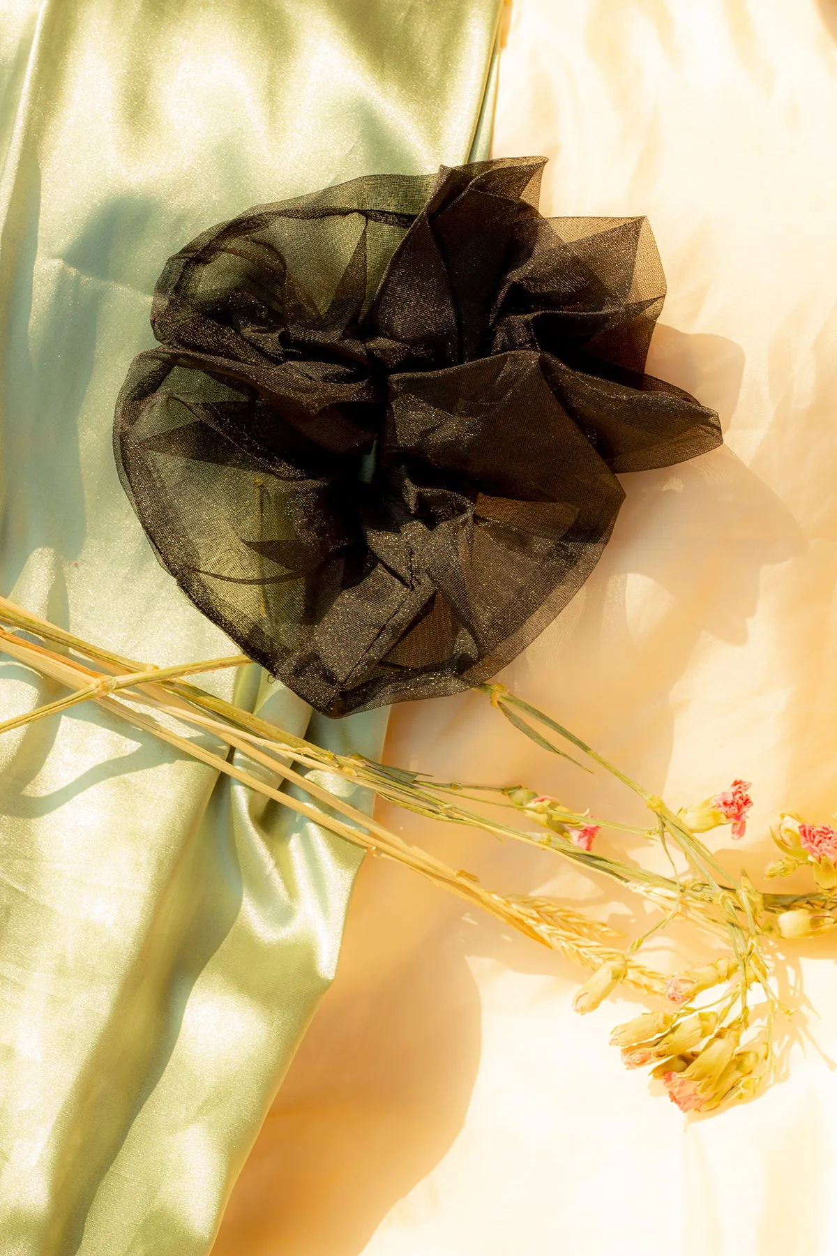 Tulle Voluminous Scrunchie