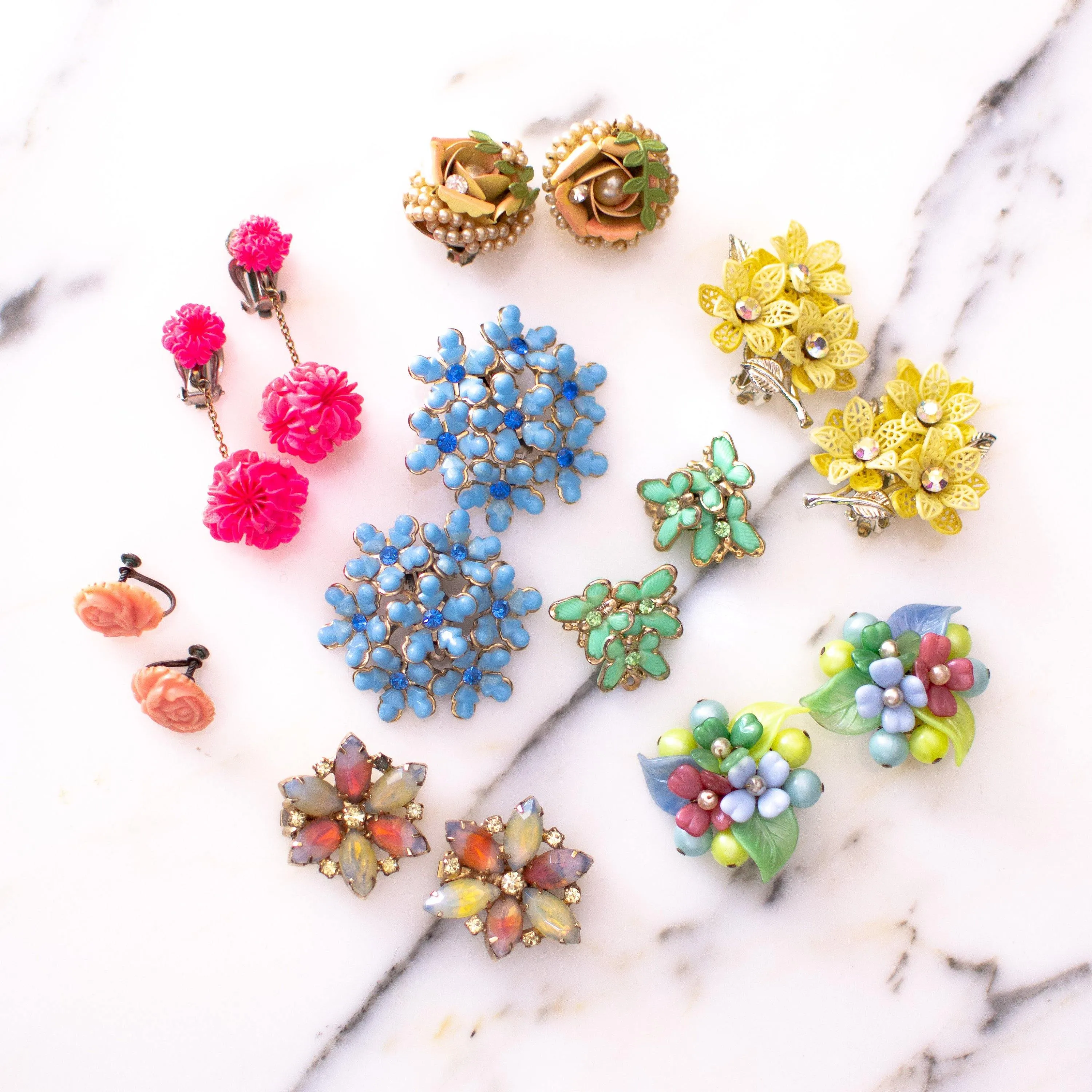 Vintage 1940s Pastel Pink Blue Yellow Green Glass Flower Earrings