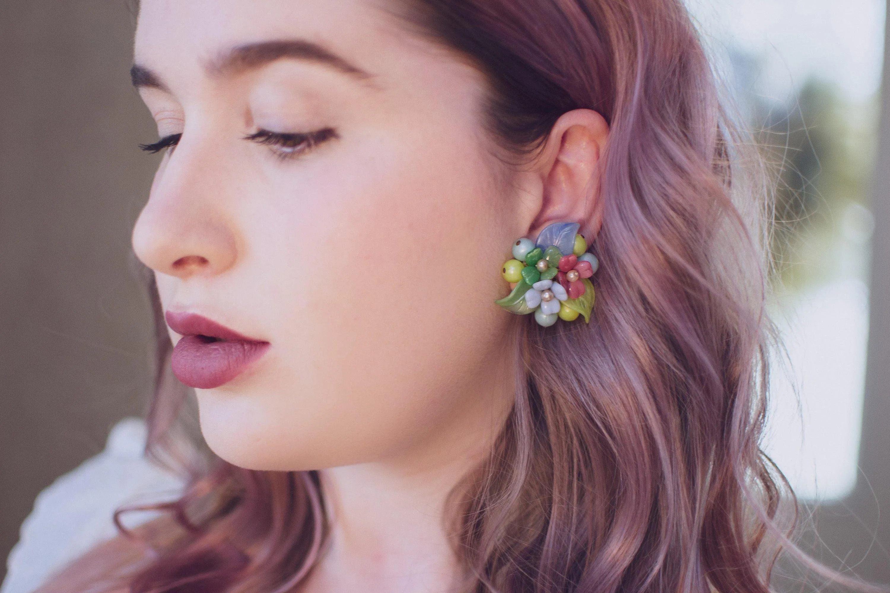 Vintage 1940s Pastel Pink Blue Yellow Green Glass Flower Earrings