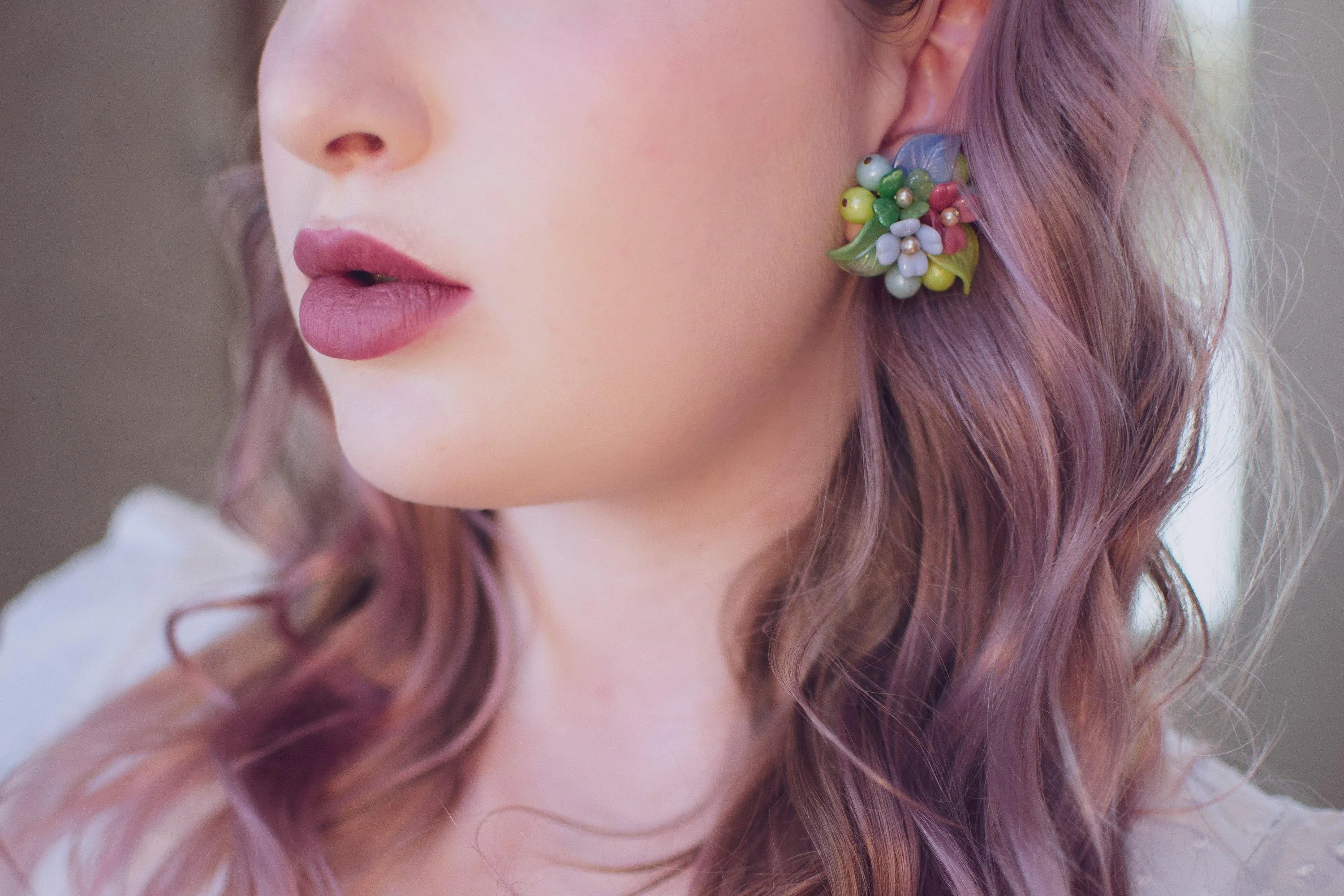 Vintage 1940s Pastel Pink Blue Yellow Green Glass Flower Earrings