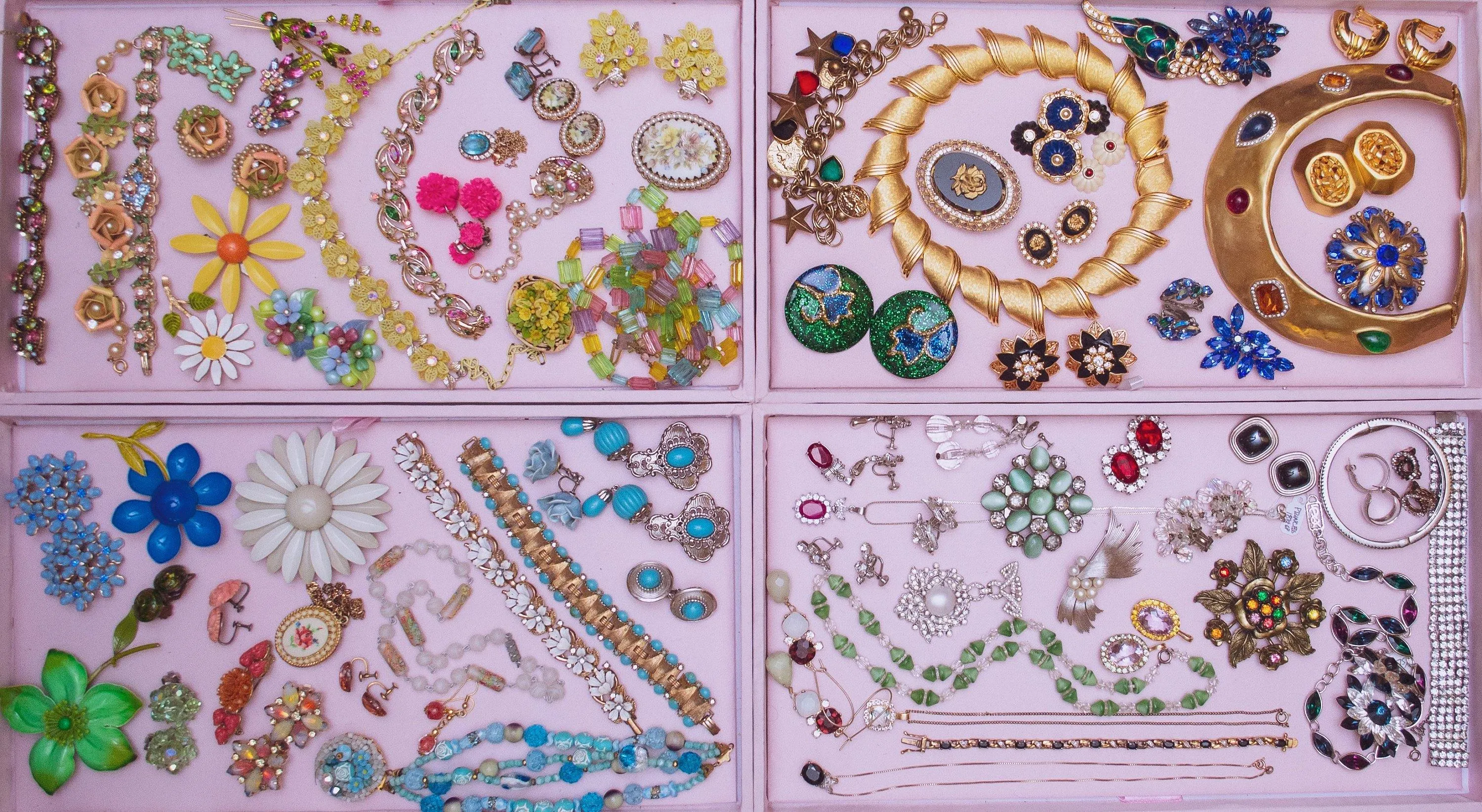 Vintage 1940s Pastel Pink Blue Yellow Green Glass Flower Earrings