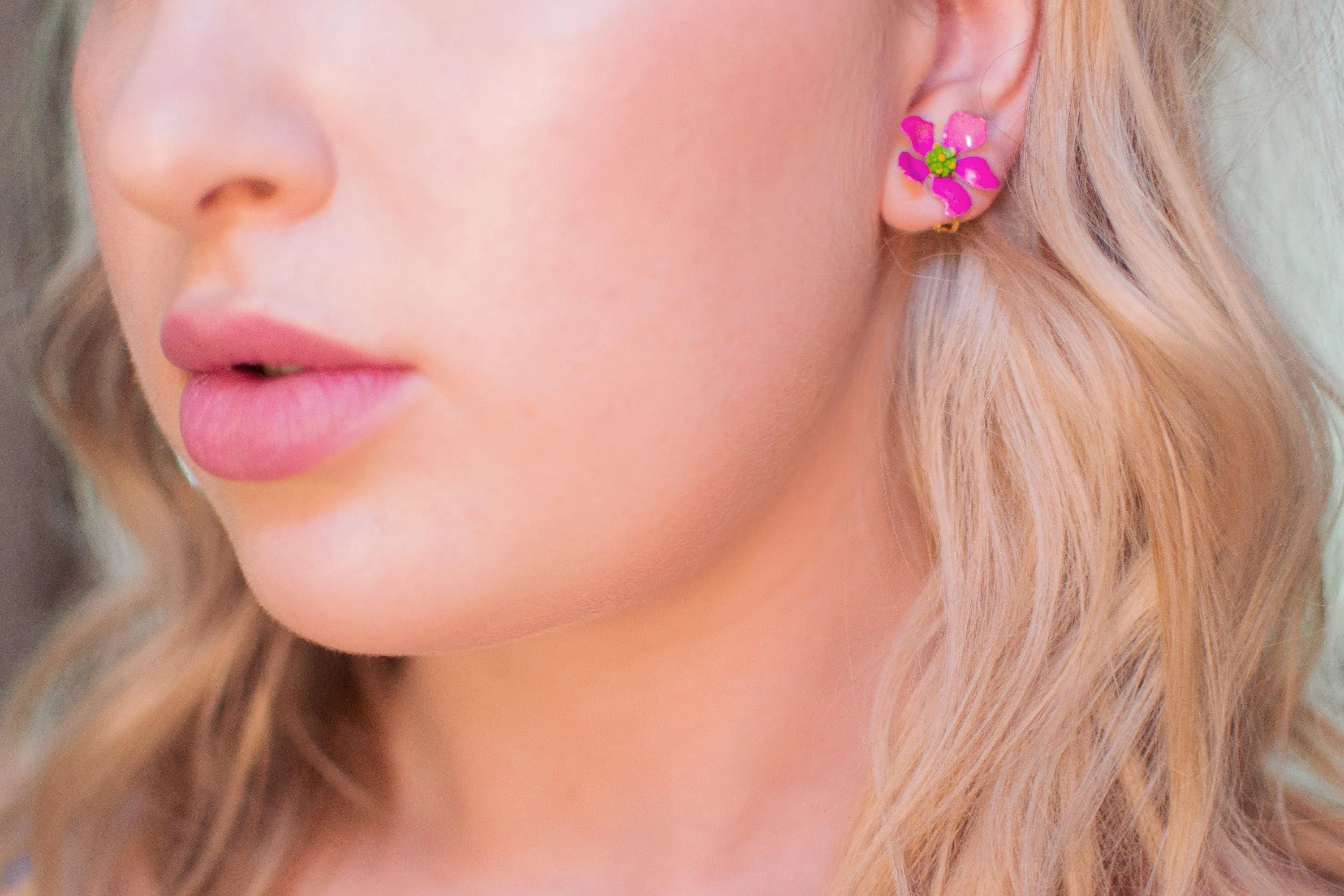 Vintage 1950s Painted Pink Enamel Flower Earrings