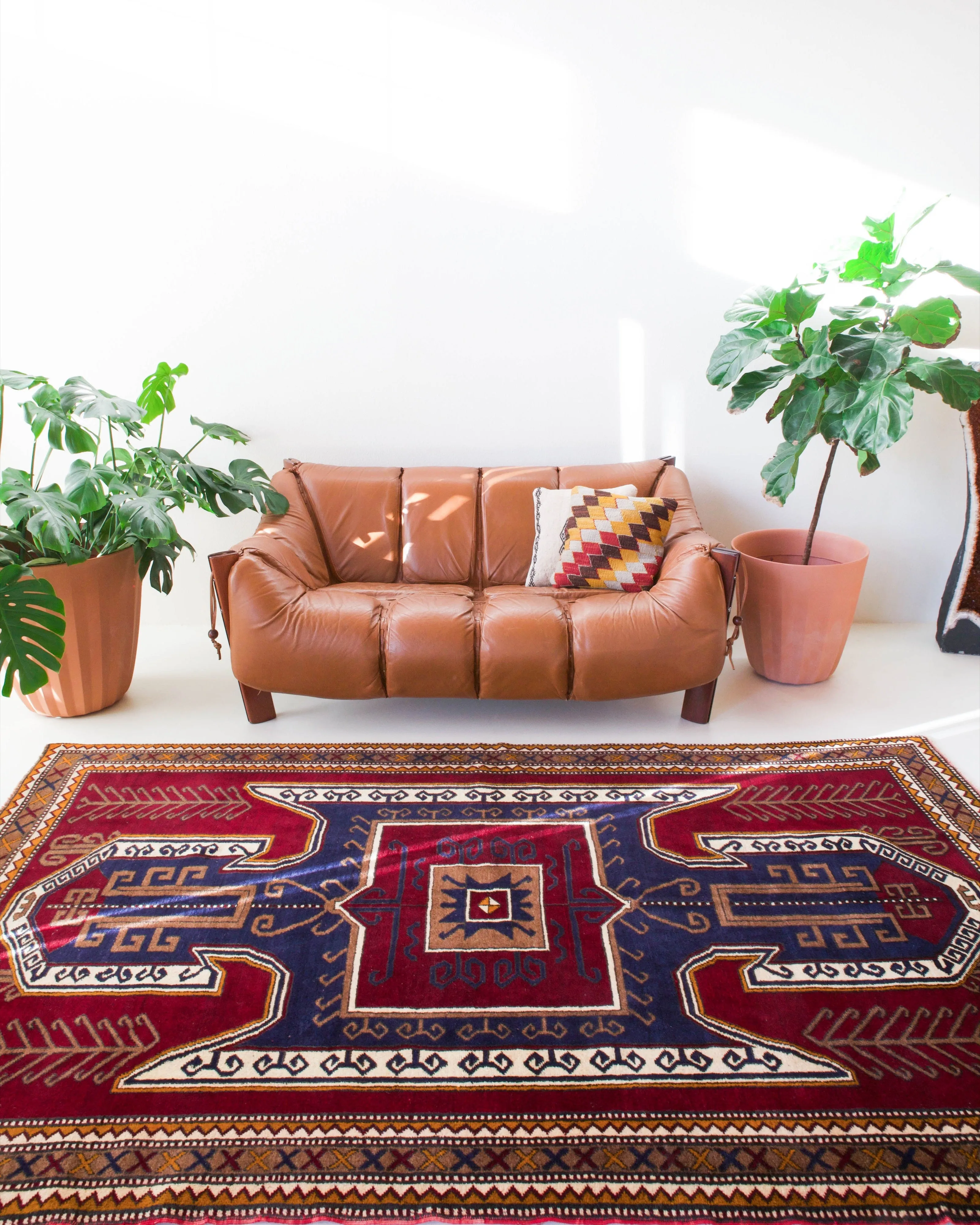 Vintage Anatolian Sevan Rug 5'6"x9'3"