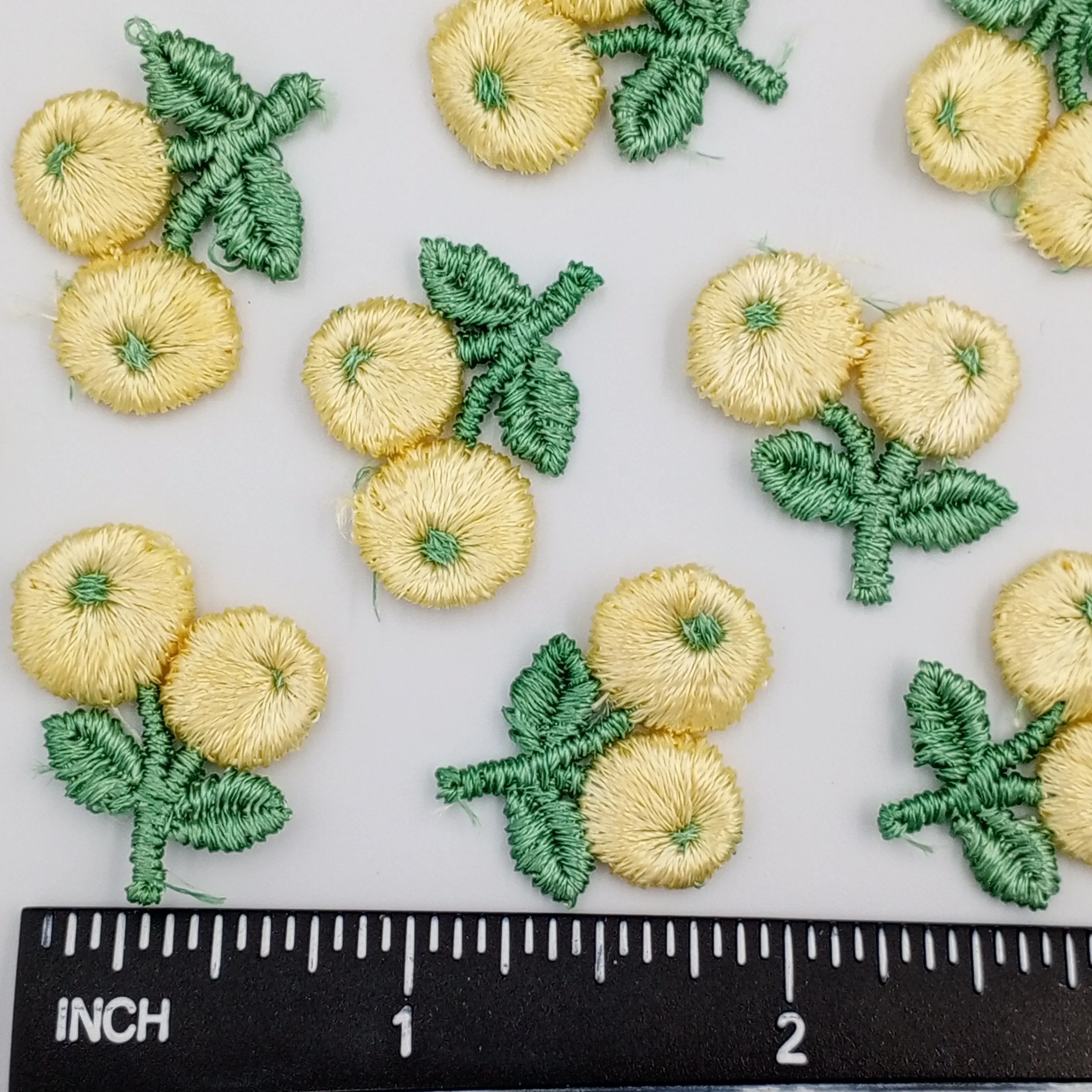 VINTAGE appliques yellow flower ball embroidery Patches #320