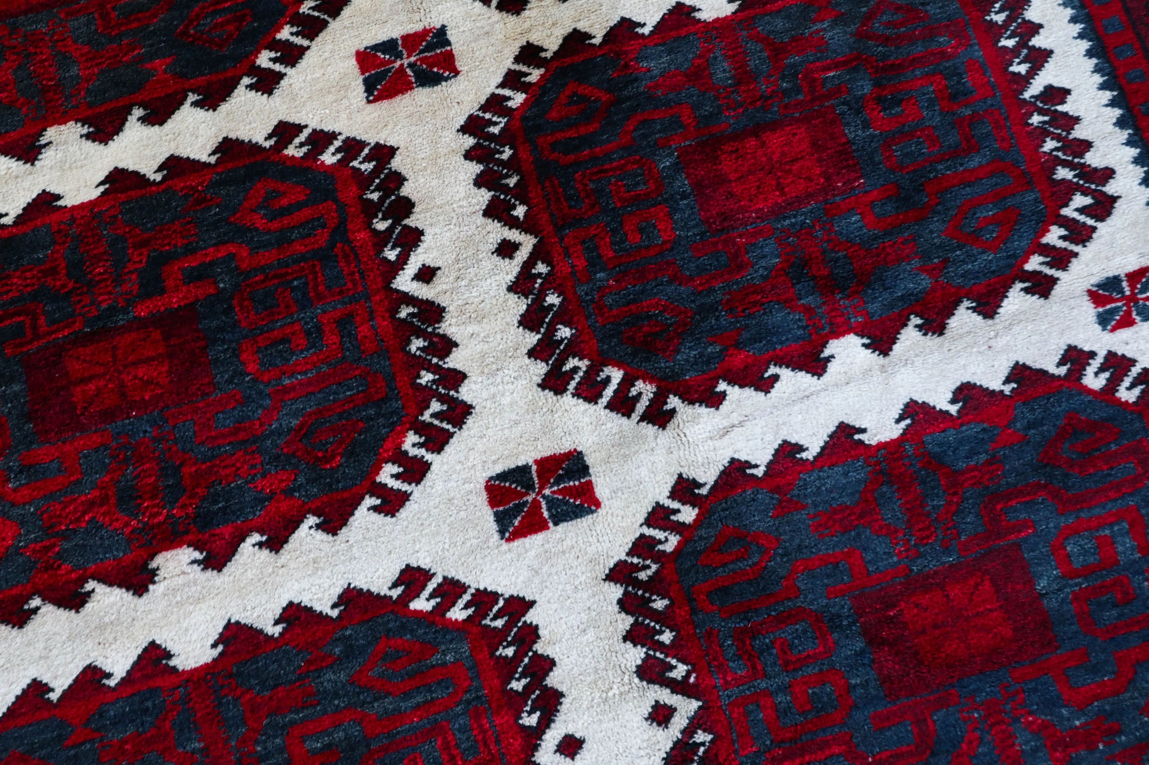 Vintage Balikesir Rug 7'2'x9'5"