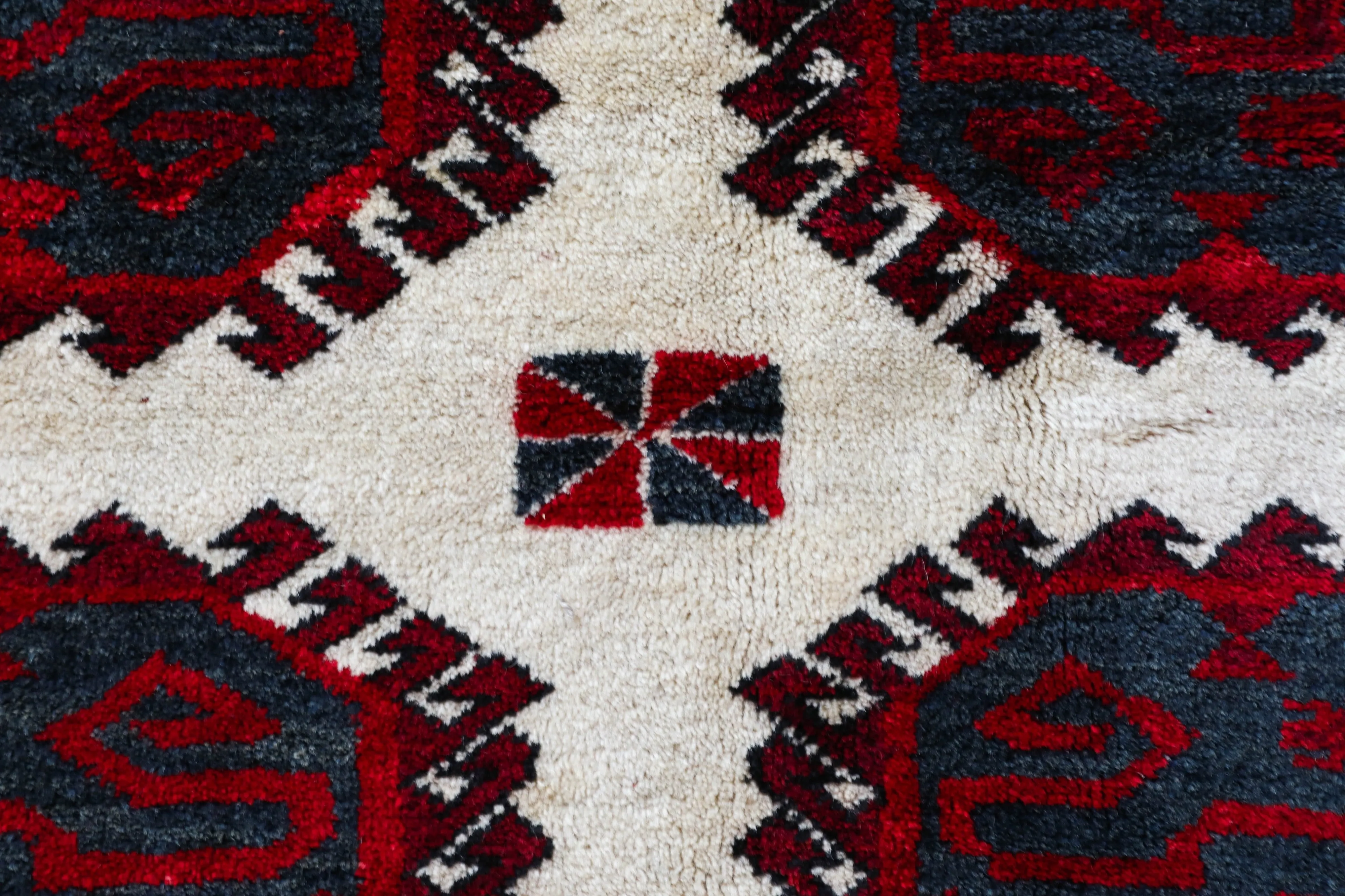 Vintage Balikesir Rug 7'2'x9'5"