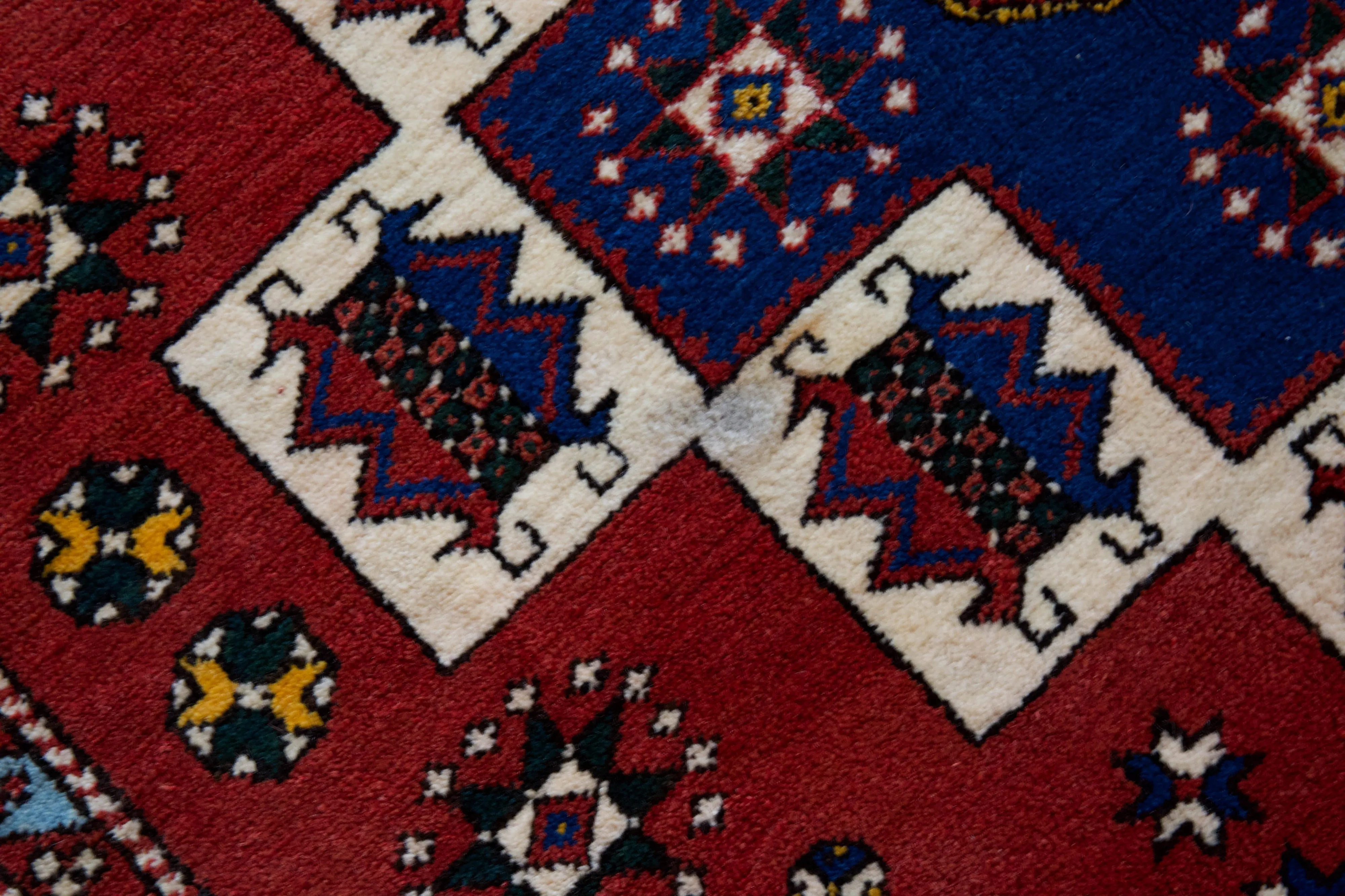Vintage Canakkale Ayvacik Rug 6'2"x9'