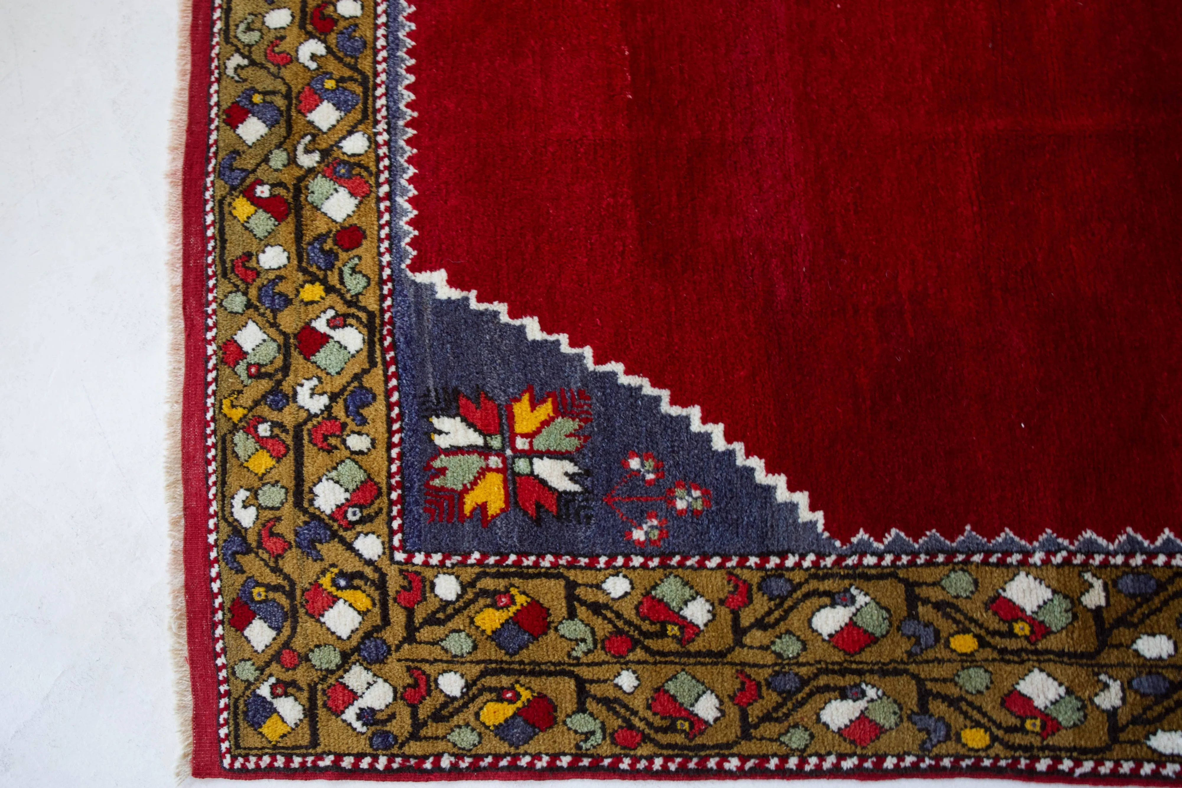 Vintage Canakkale Rug 7'x10'3"