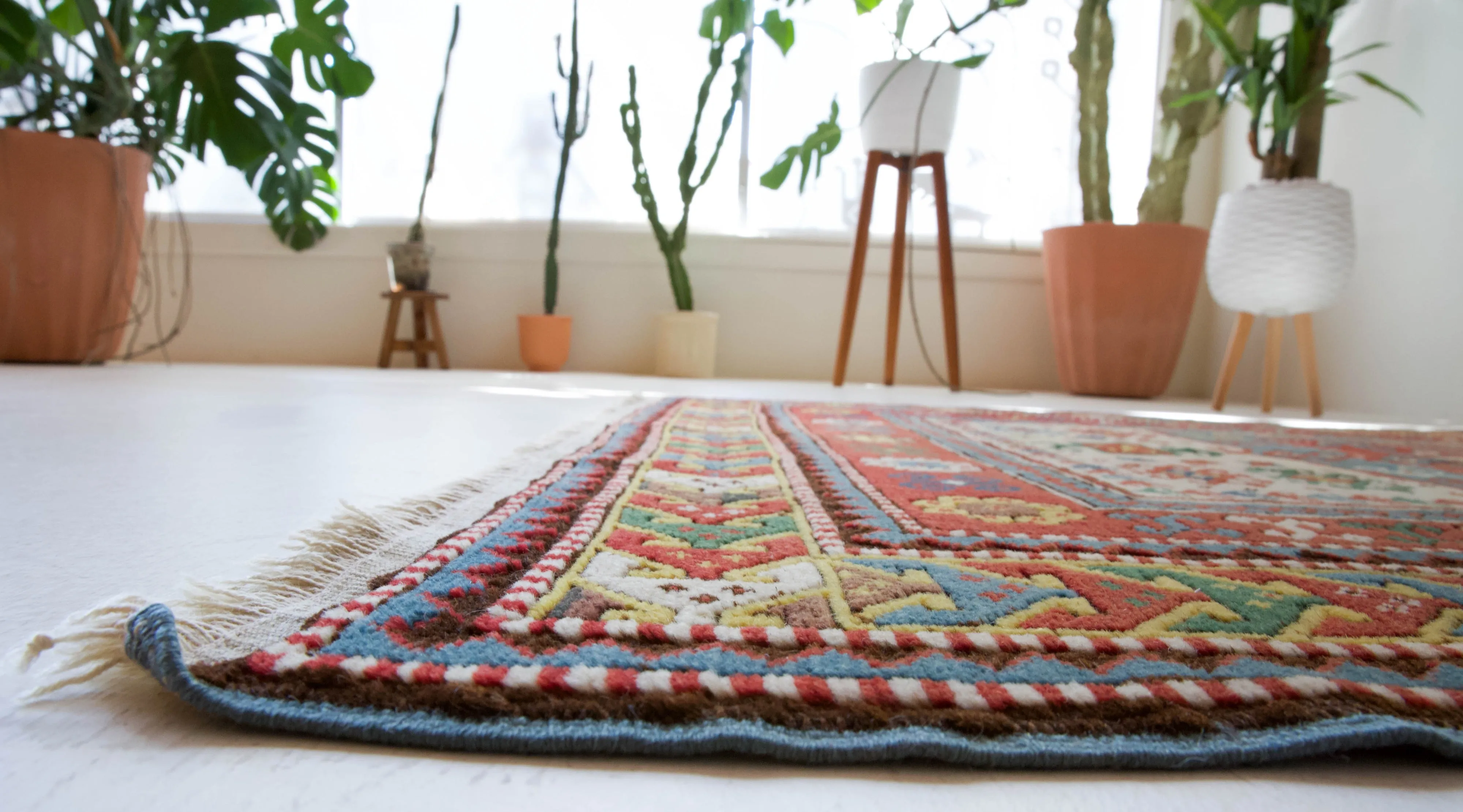 Vintage Caucasian Rug 4'2"x5'6"