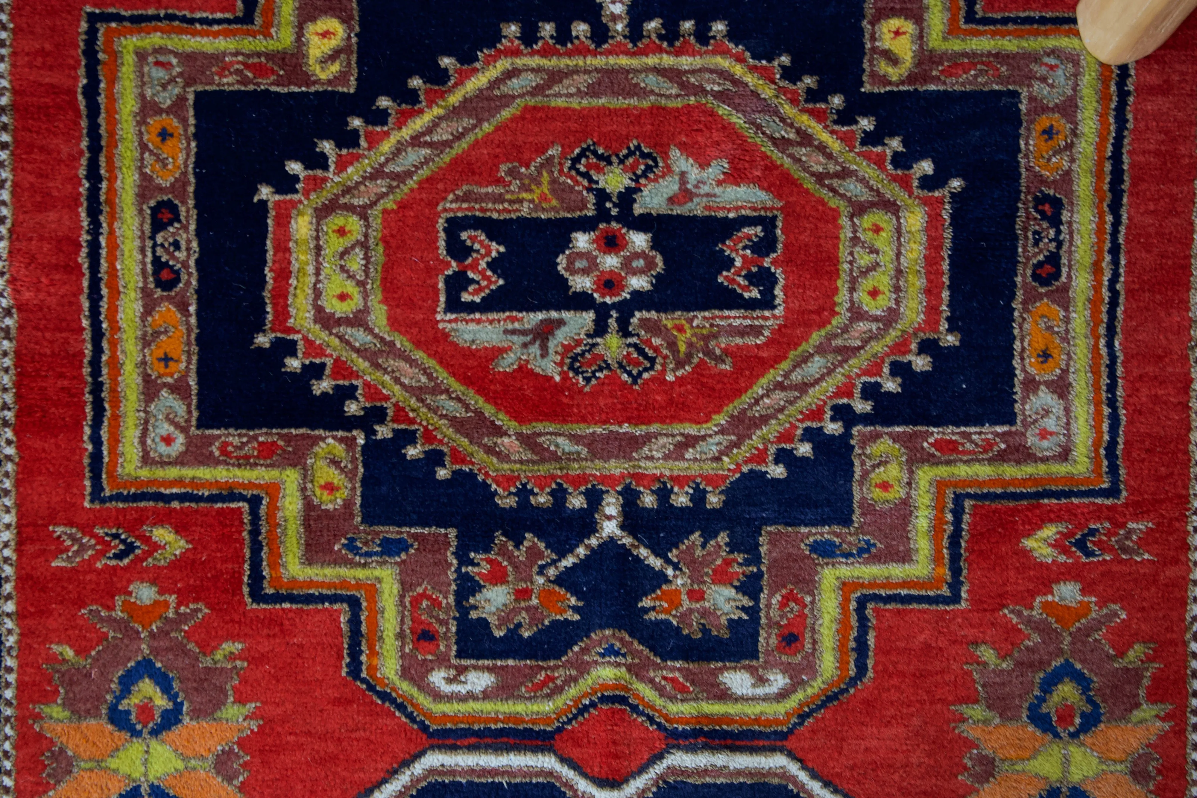Vintage Caucasian Rug 4'4"x7'10"