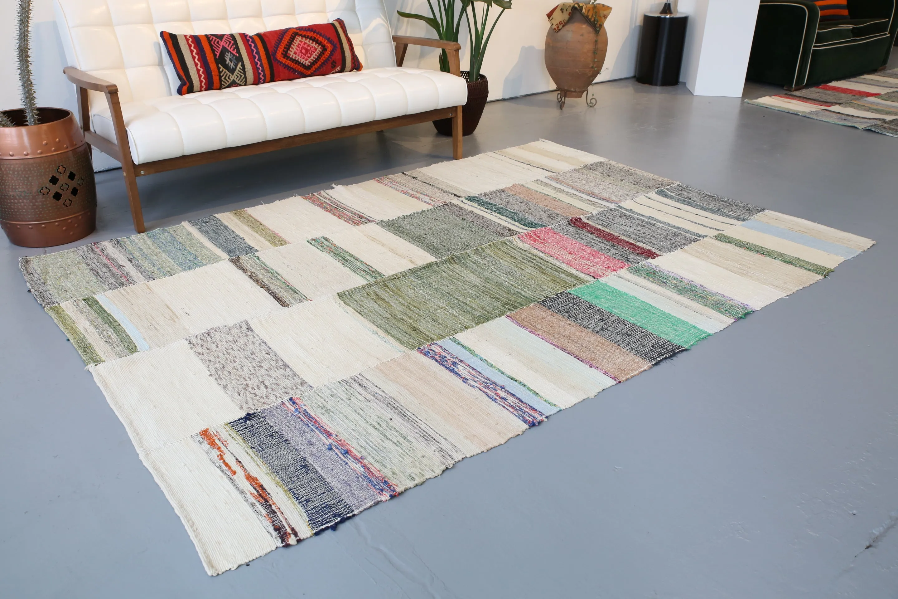 Vintage Chaput Kilim 5.6ftx8ft