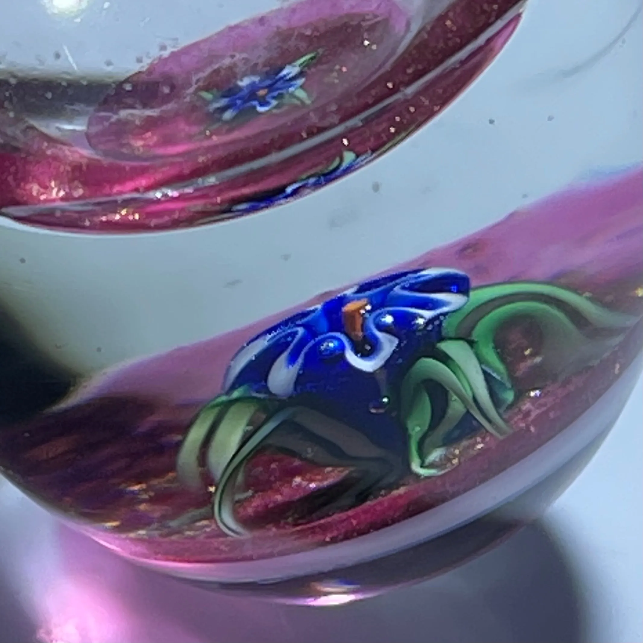 Vintage Charles Kaziun Jr. Lampwork Spider Lily Paperweight Style Bottle