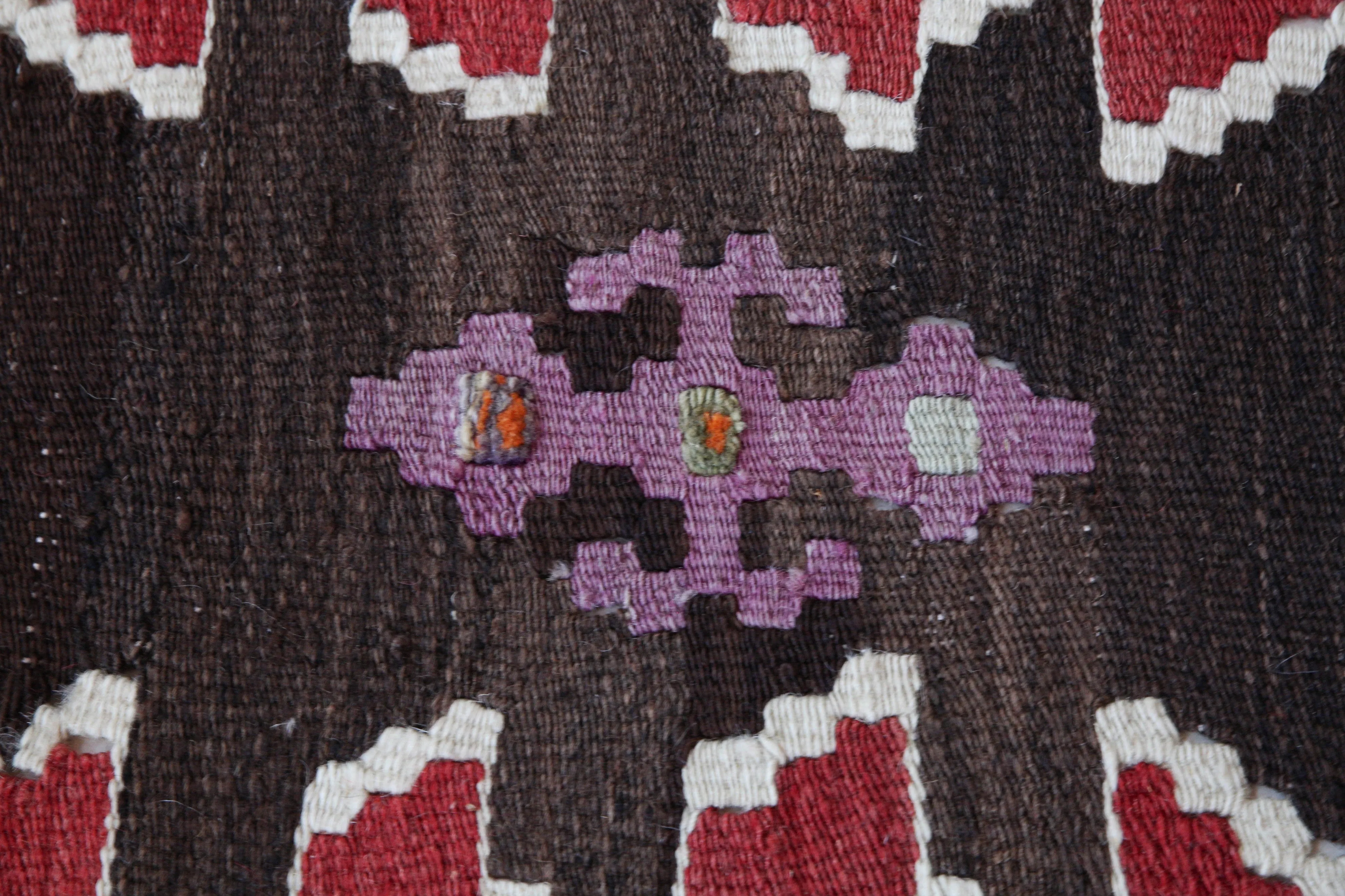 Vintage Eastern Anatolian Kilim Rug 6'6"x8'11"
